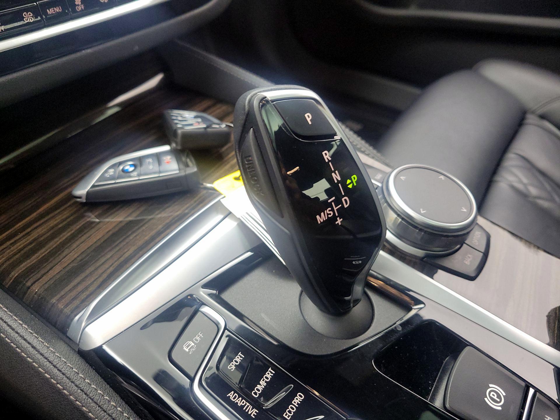 Thumbnail: 2019 BMW 5 Series - 17