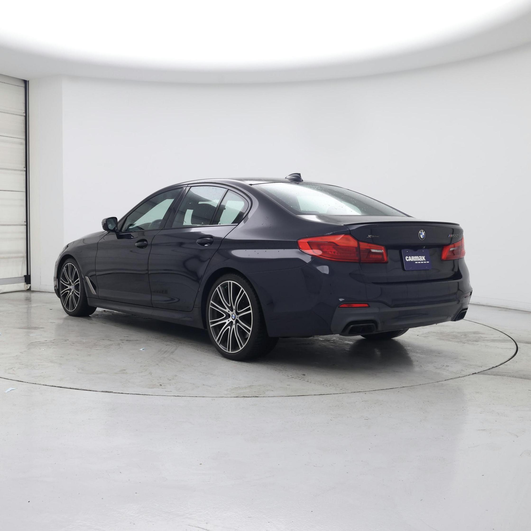 Thumbnail: 2019 BMW 5 Series - 2