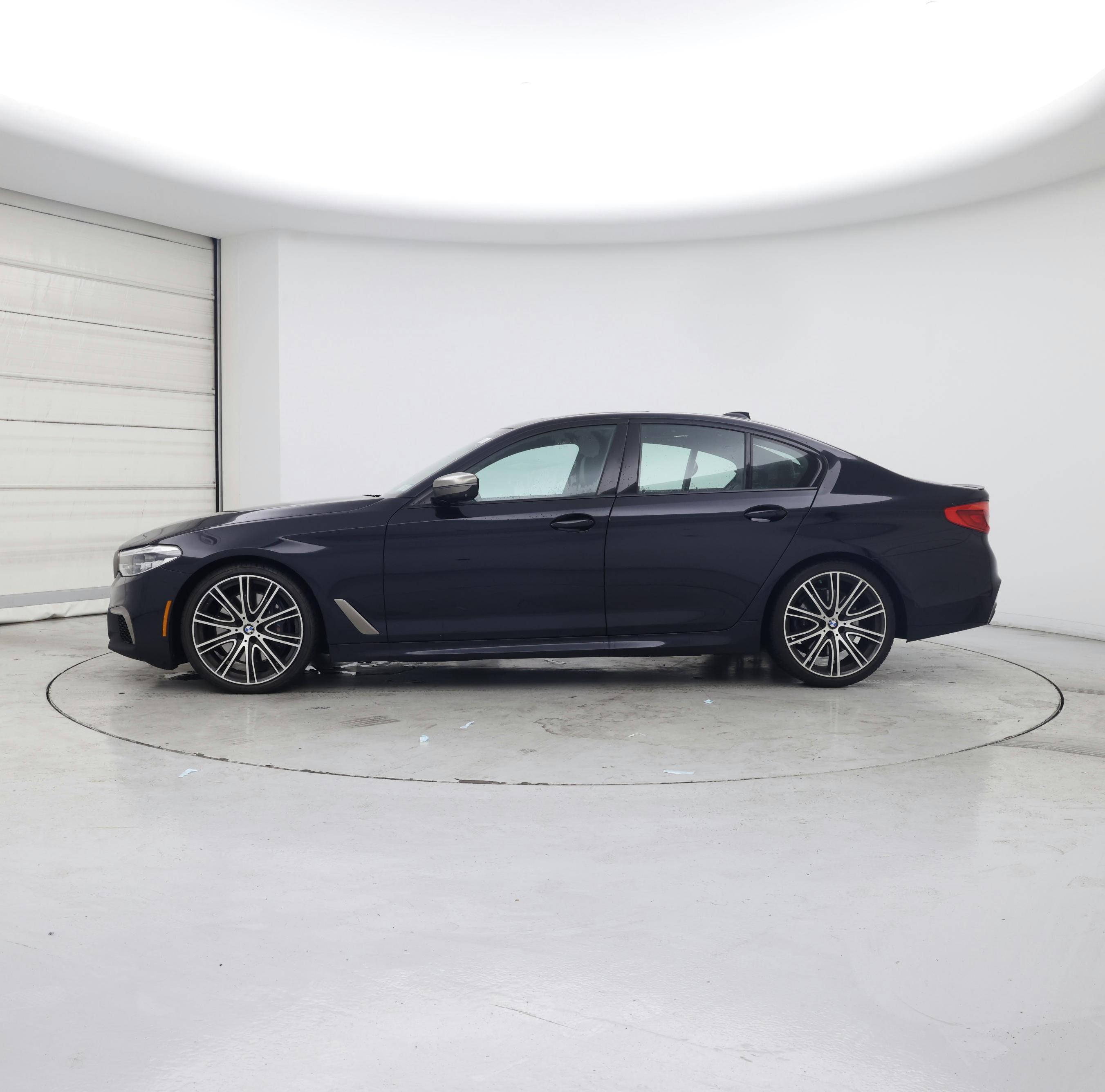 Thumbnail: 2019 BMW 5 Series - 3