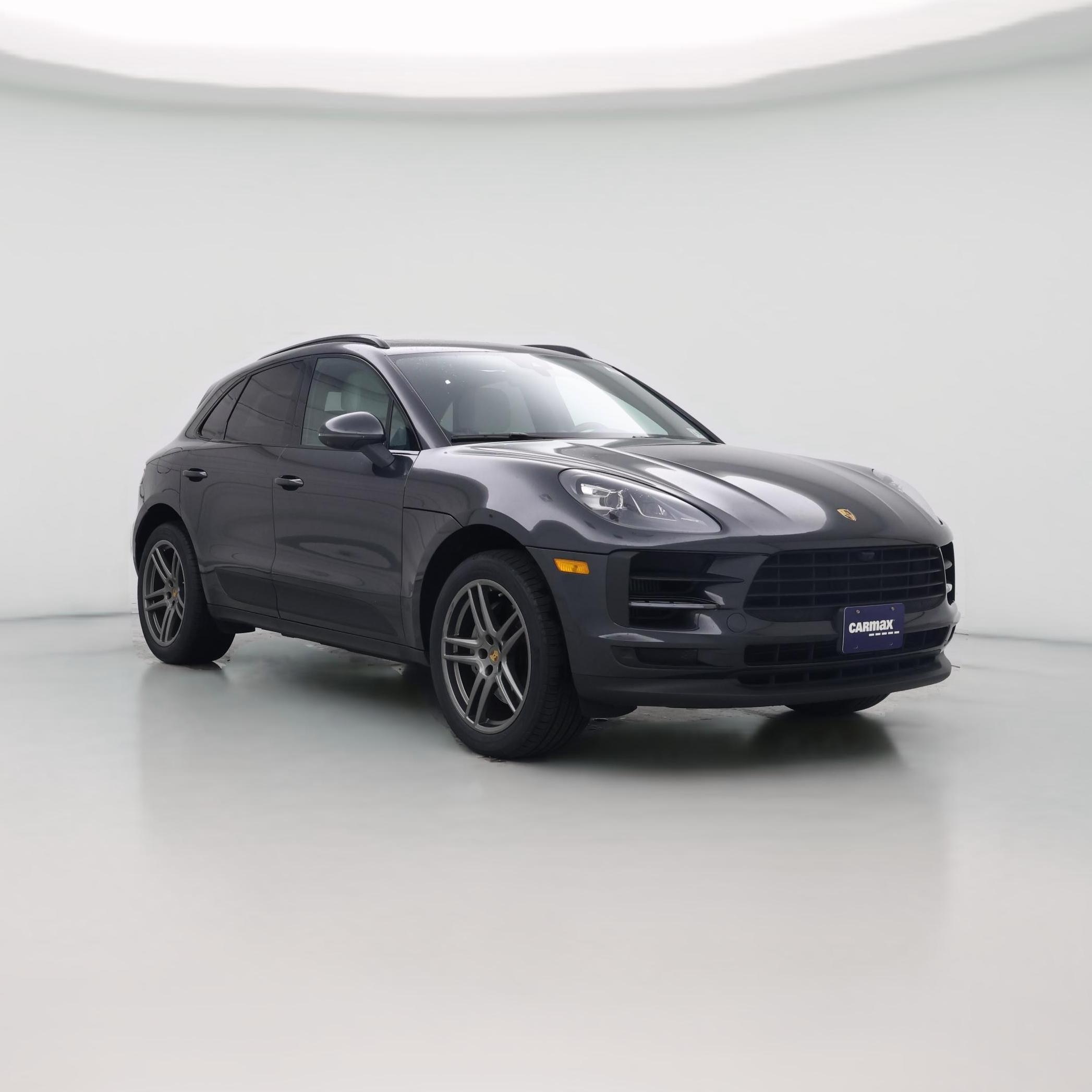 Thumbnail: 2021 Porsche Macan - 1