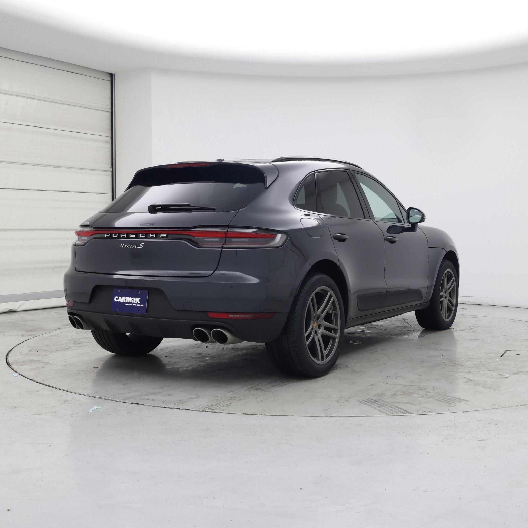 Thumbnail: 2021 Porsche Macan - 8