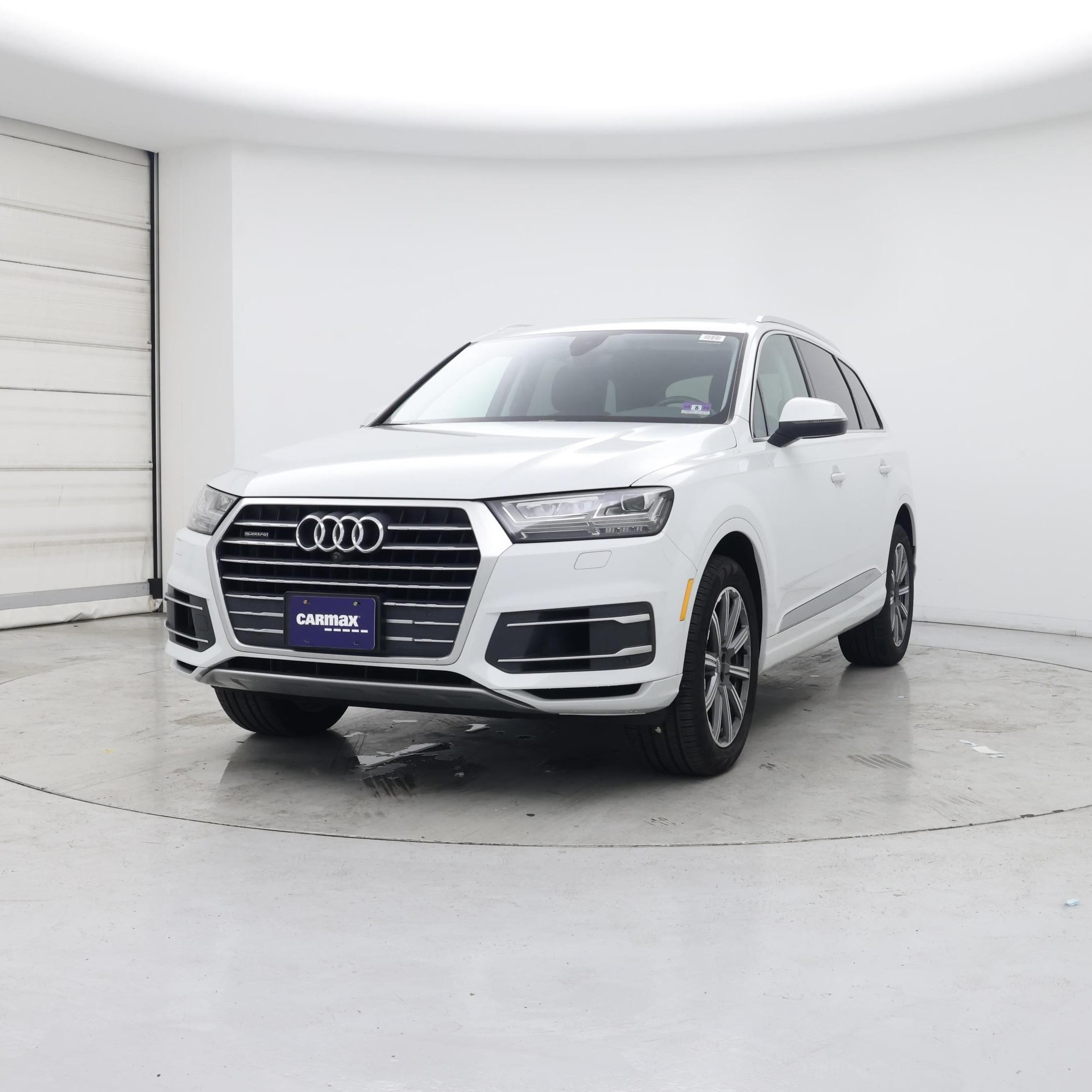 Thumbnail: 2019 Audi Q7 - 4