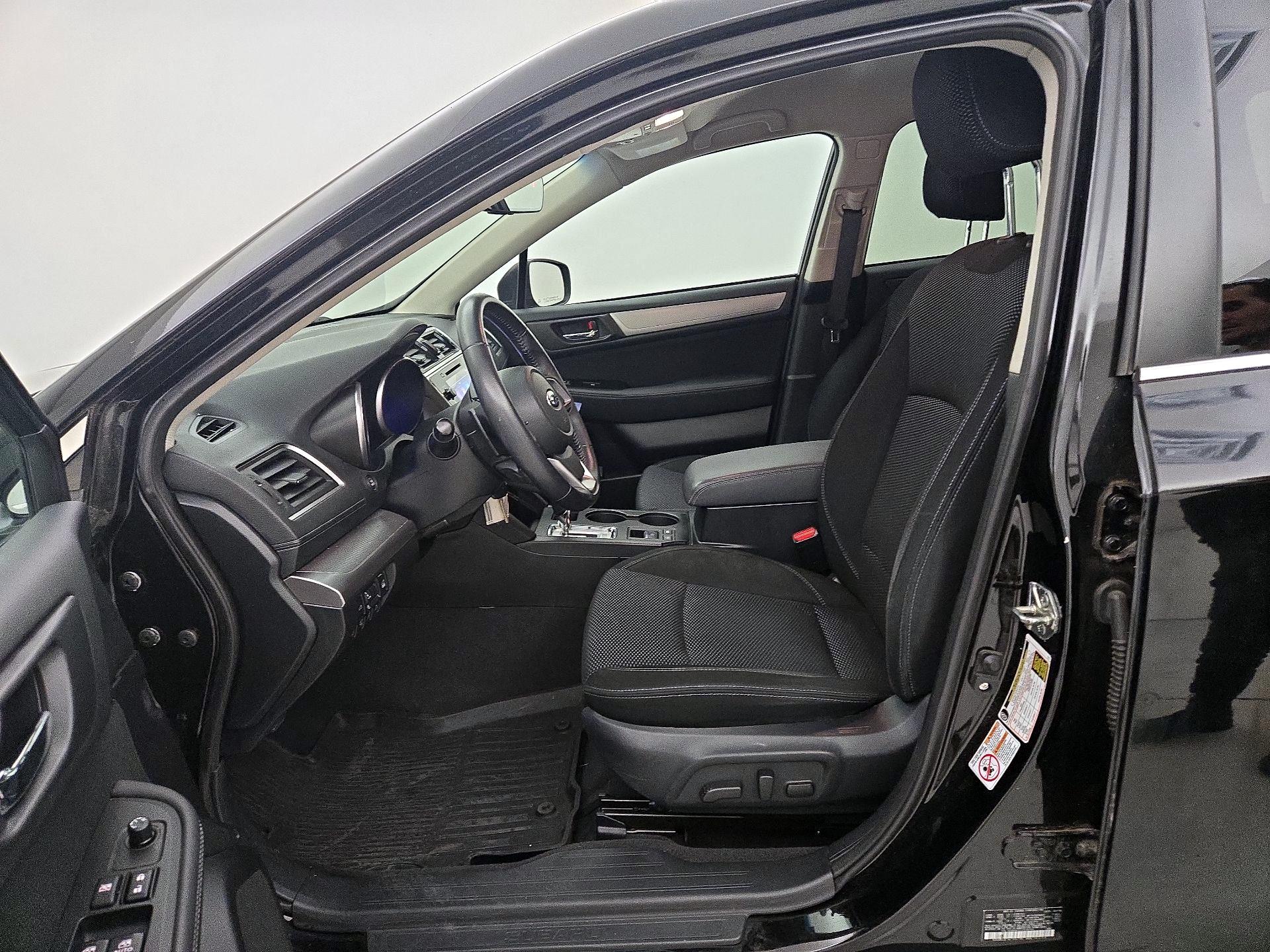 Thumbnail: 2018 Subaru Outback - 11