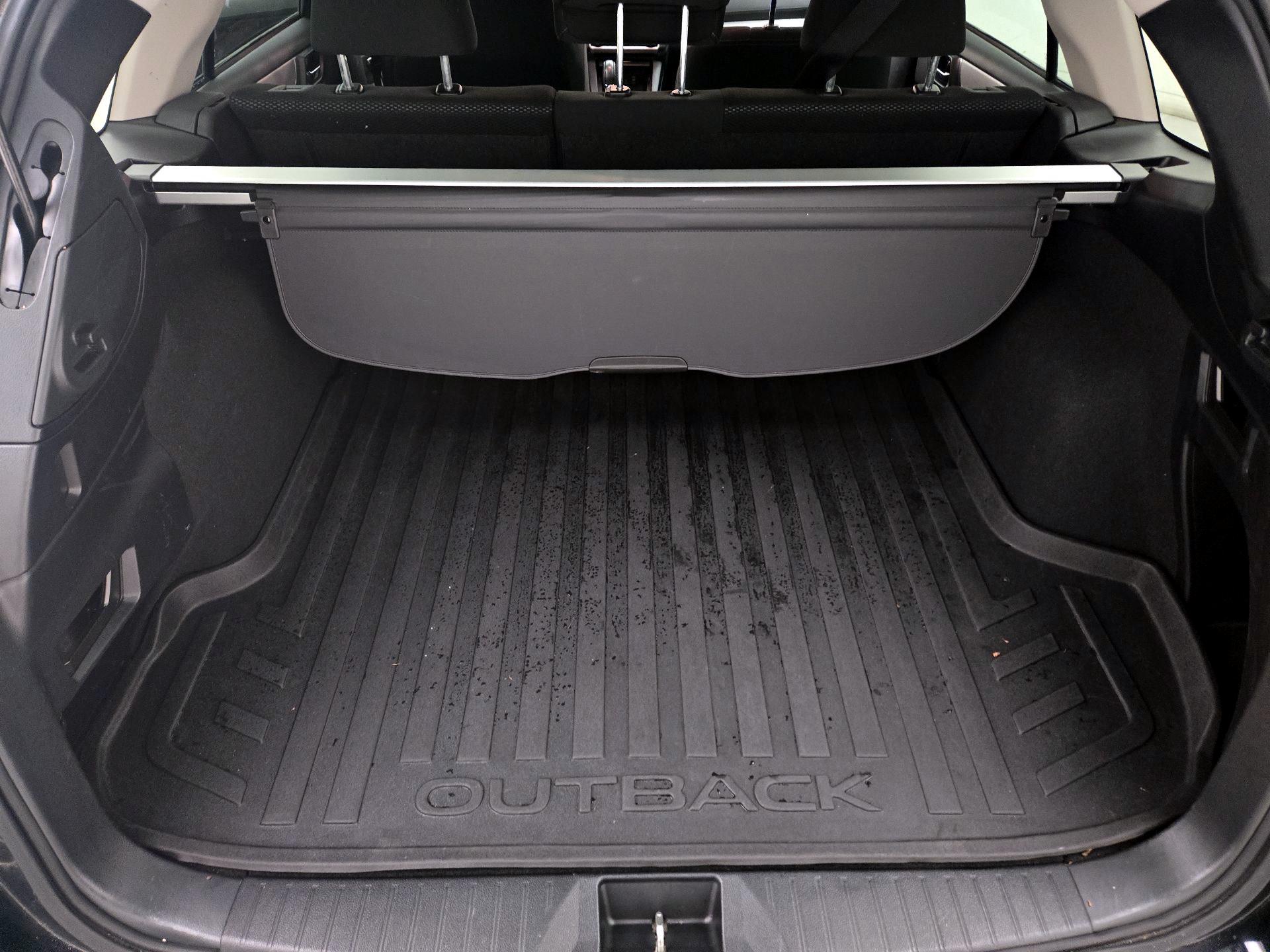 Thumbnail: 2018 Subaru Outback - 20