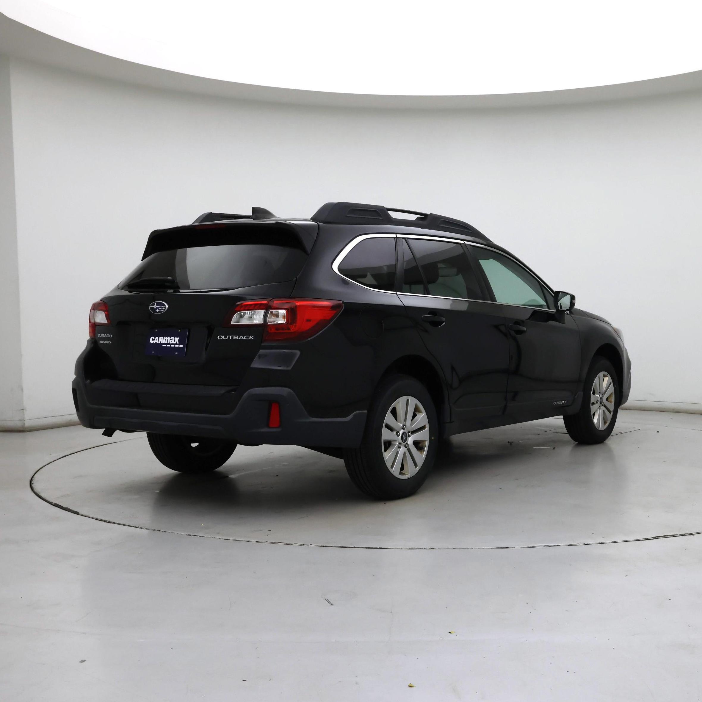 Thumbnail: 2018 Subaru Outback - 8