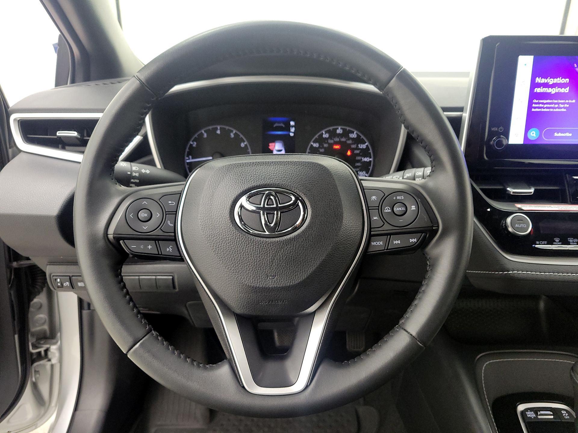 Thumbnail: 2023 Toyota Corolla - 10