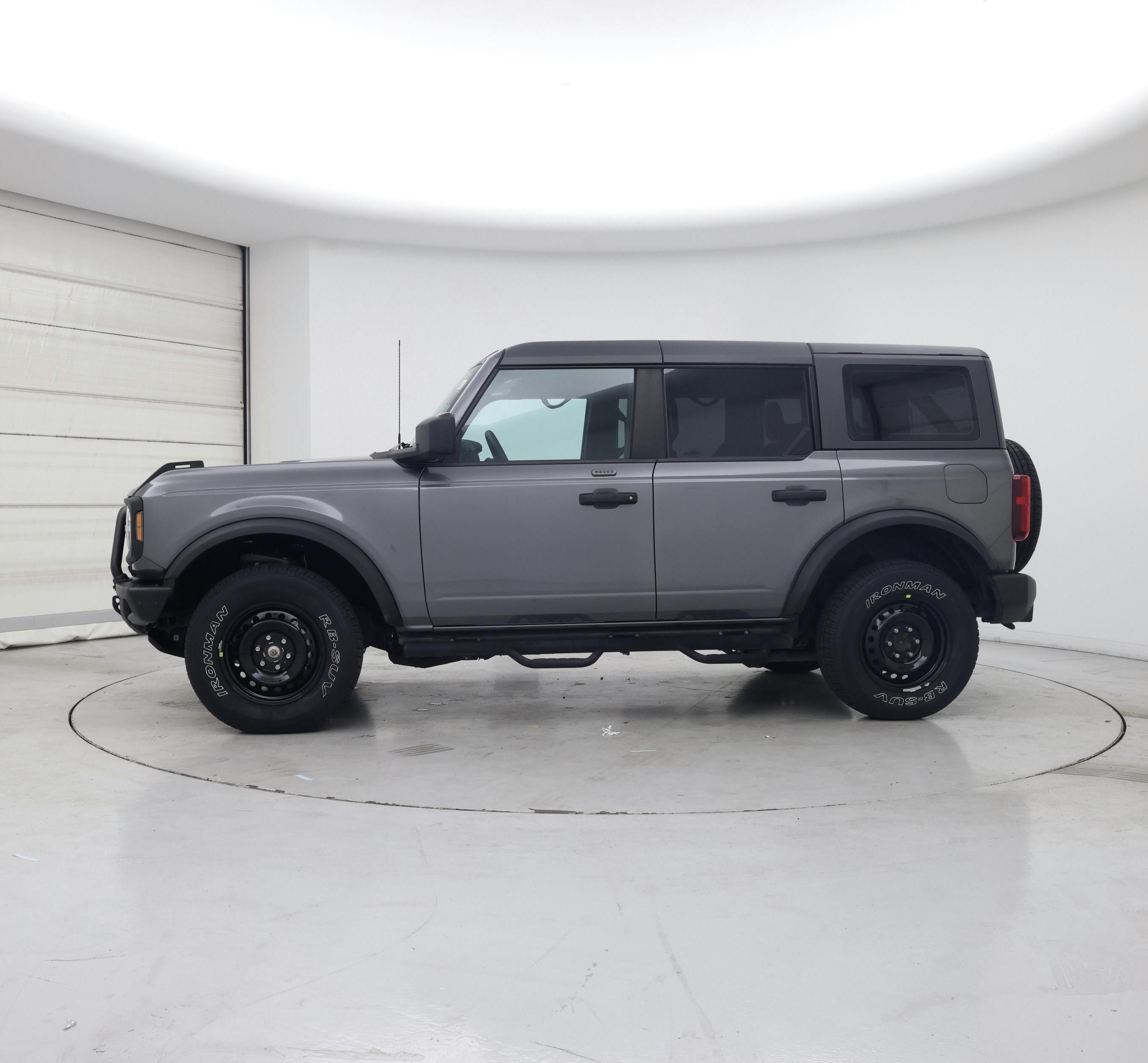Thumbnail: 2022 Ford Bronco - 3