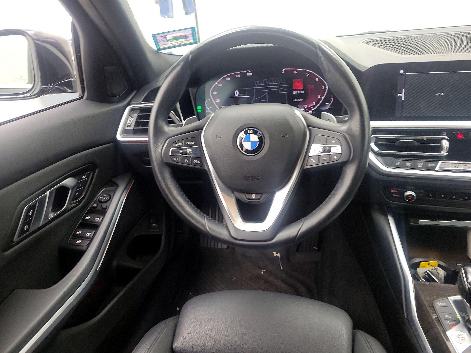 Thumbnail: 2019 BMW 3 Series - 10