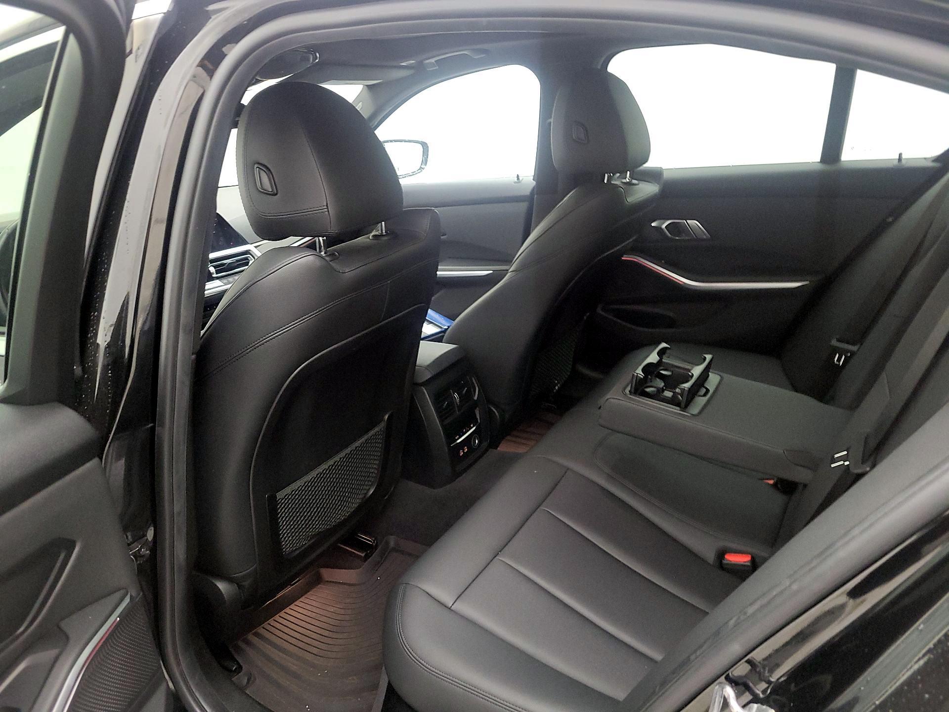 Thumbnail: 2019 BMW 3 Series - 20