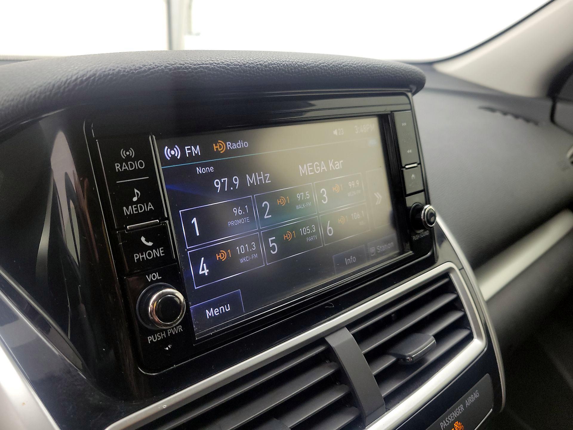 Thumbnail: 2019 Mitsubishi Eclipse Cross - 14