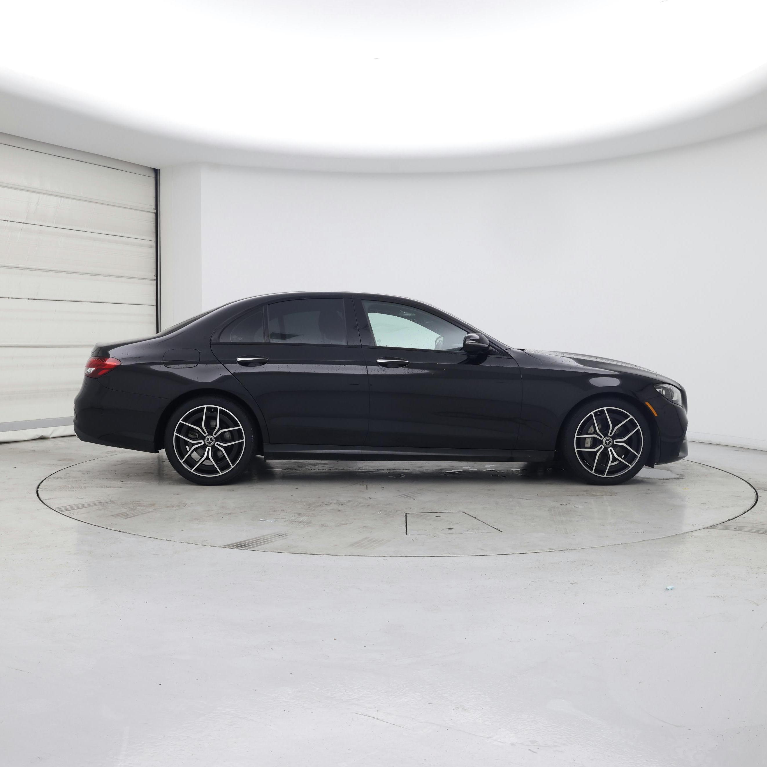 Thumbnail: 2021 Mercedes-Benz E-Class - 7