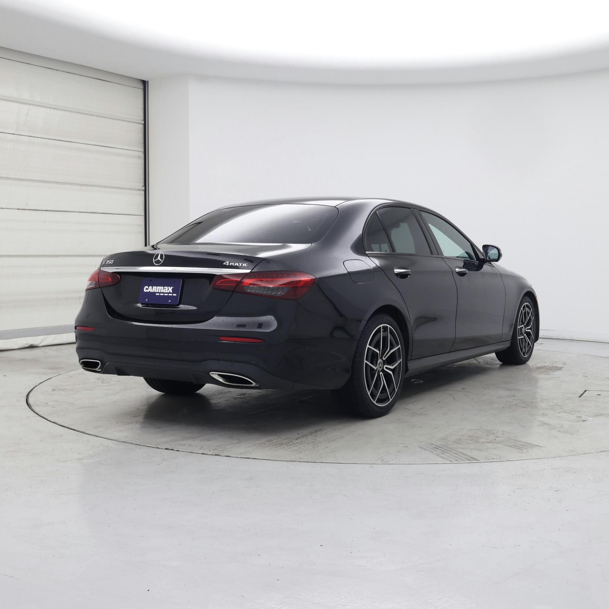 Thumbnail: 2021 Mercedes-Benz E-Class - 8