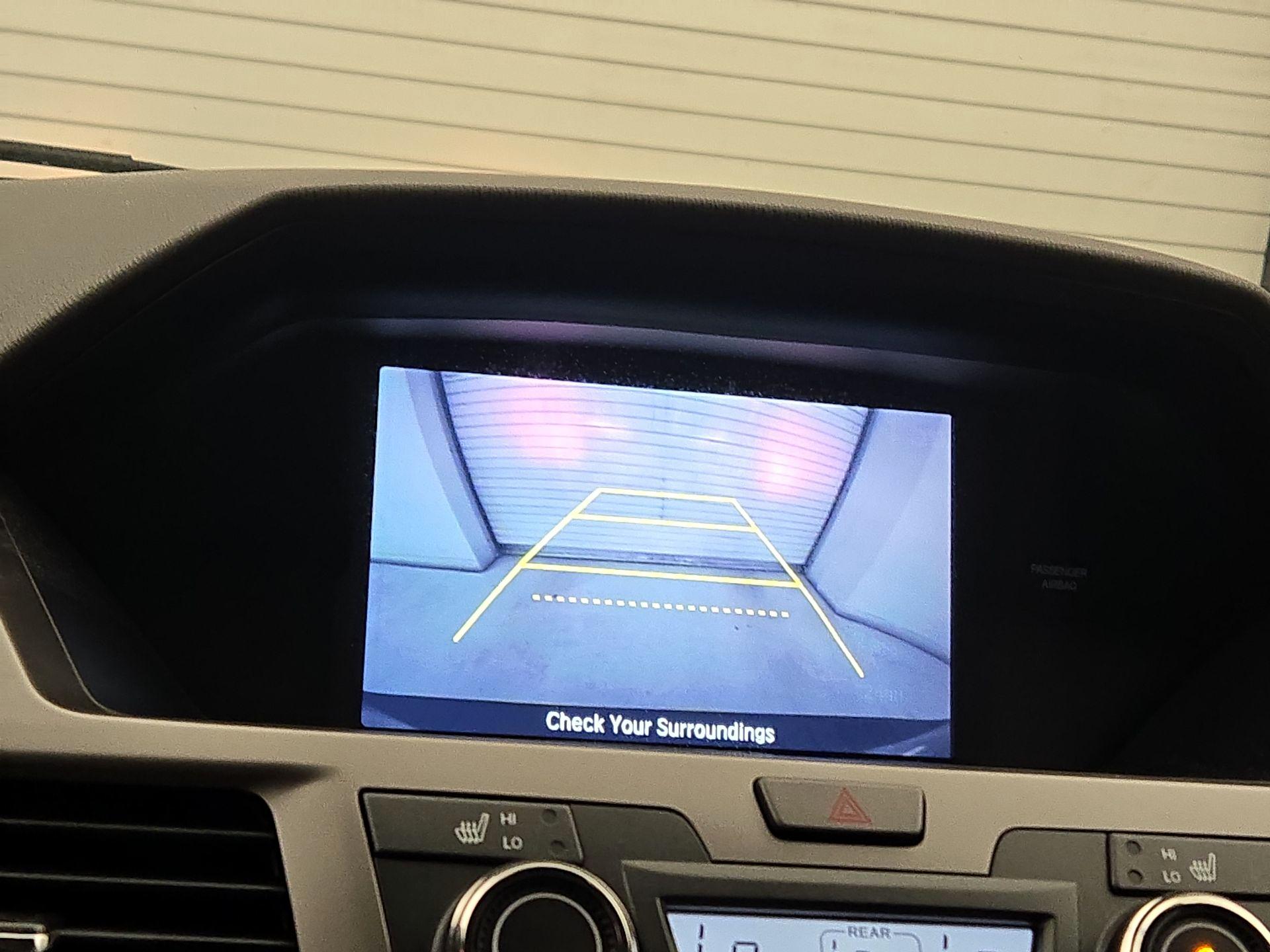 Thumbnail: 2016 Honda Odyssey - 14
