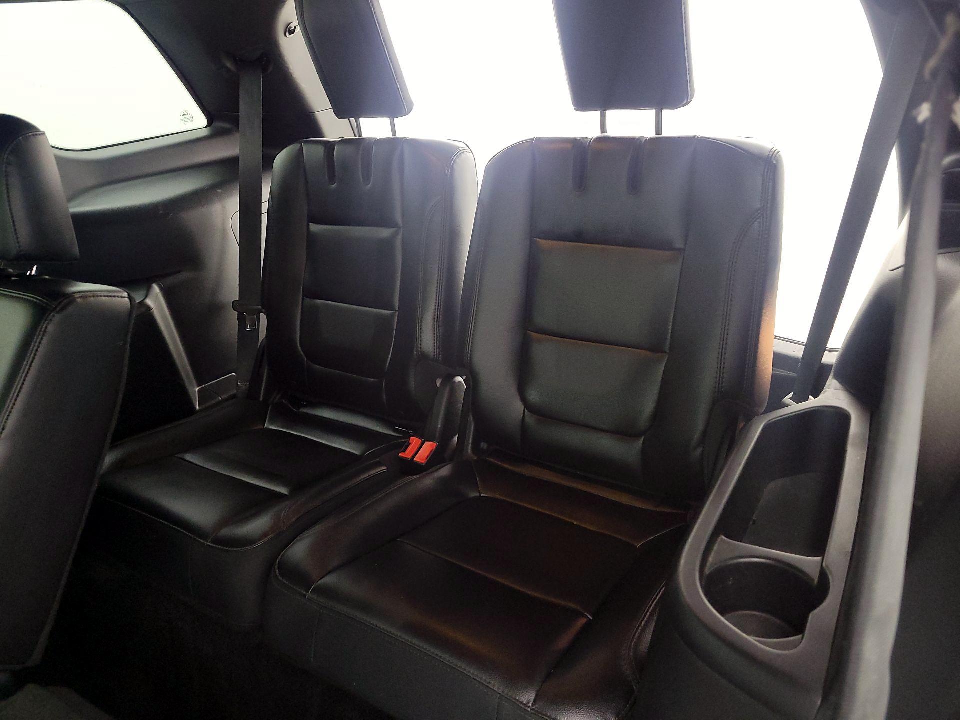 Thumbnail: 2016 Ford Explorer - 20