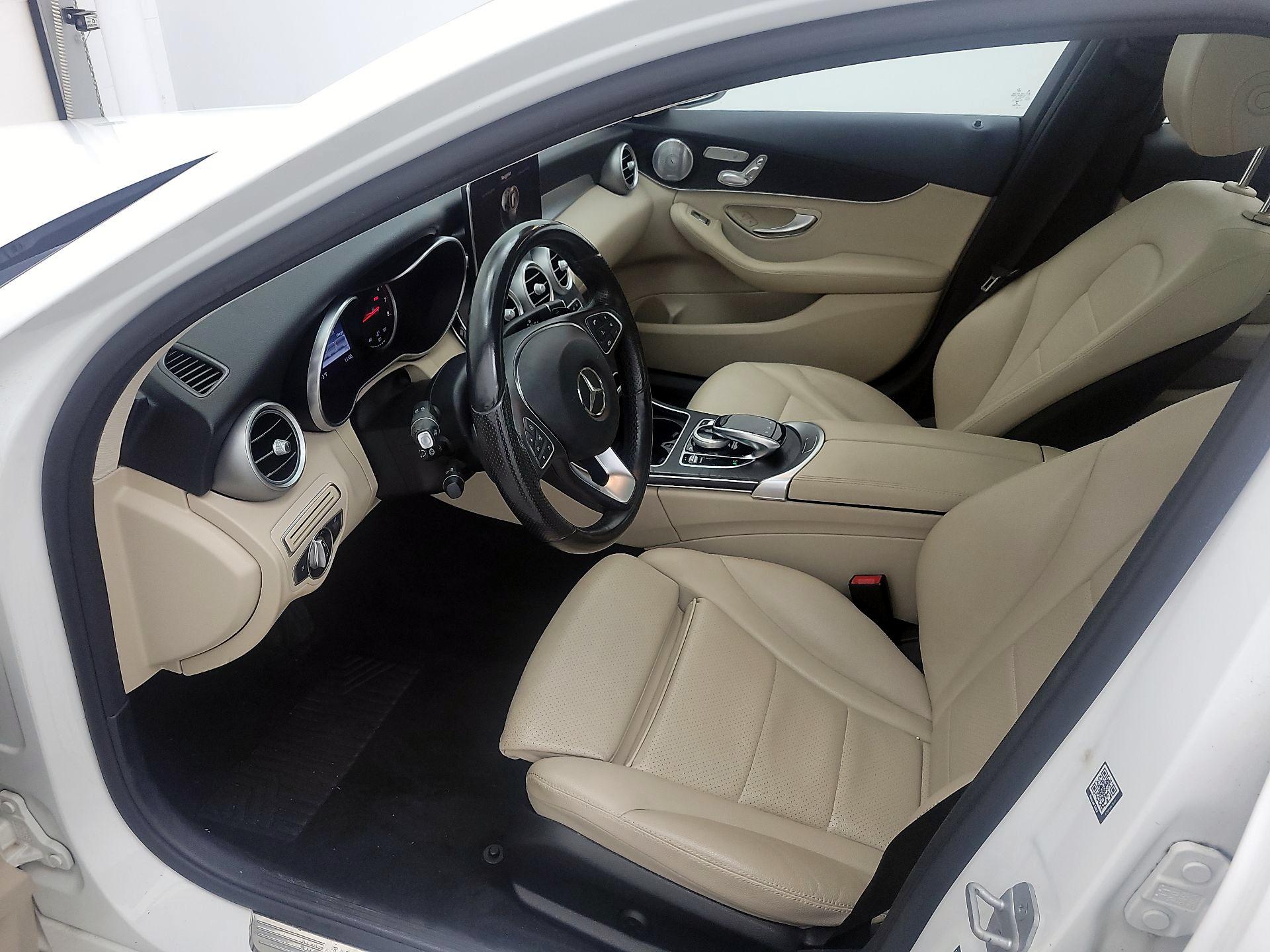 Thumbnail: 2016 Mercedes-Benz C-Class - 11