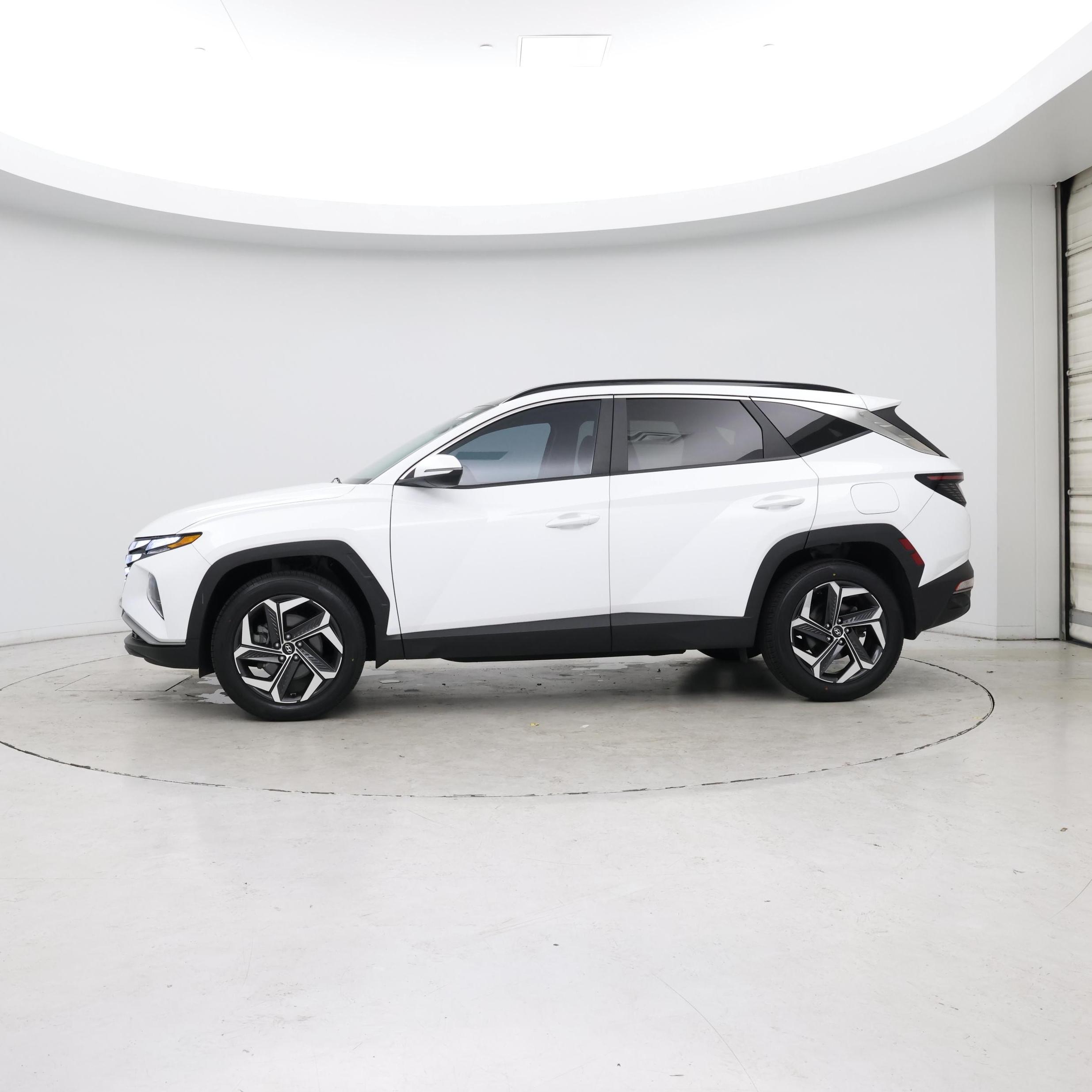 Thumbnail: 2023 Hyundai Tucson - 3