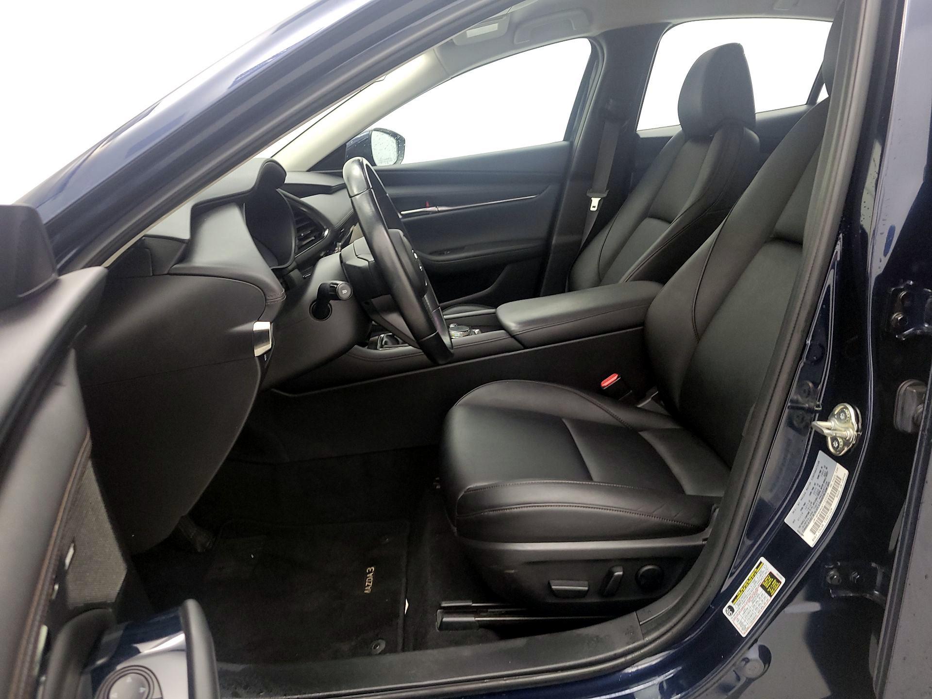 Thumbnail: 2019 Mazda Mazda3 - 11