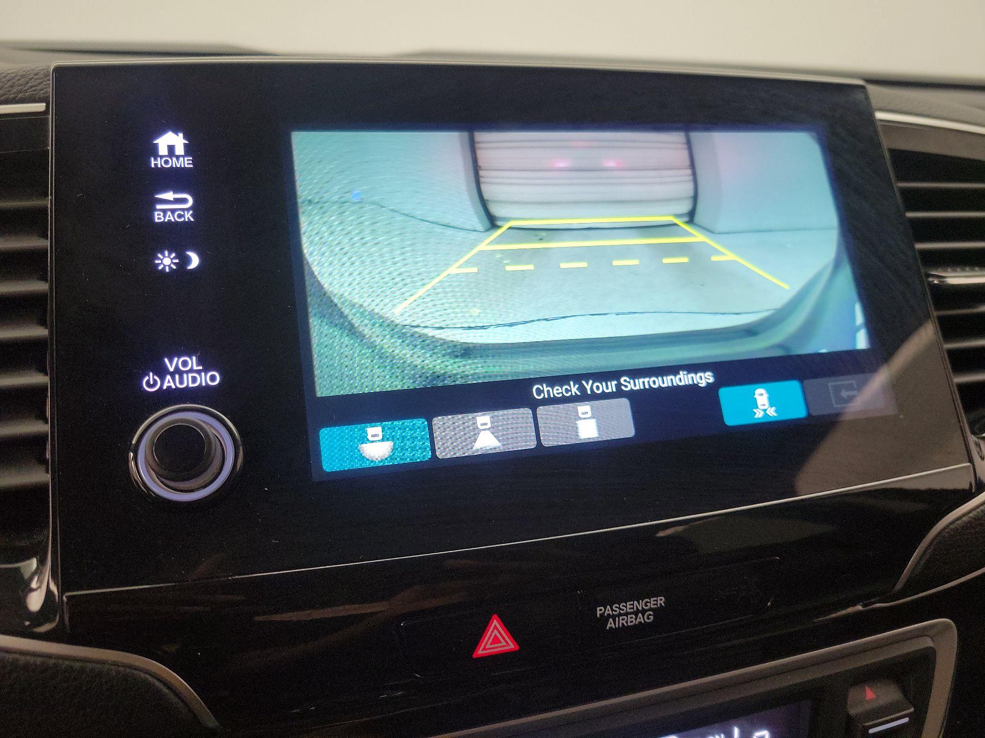 Thumbnail: 2020 Honda Pilot - 14