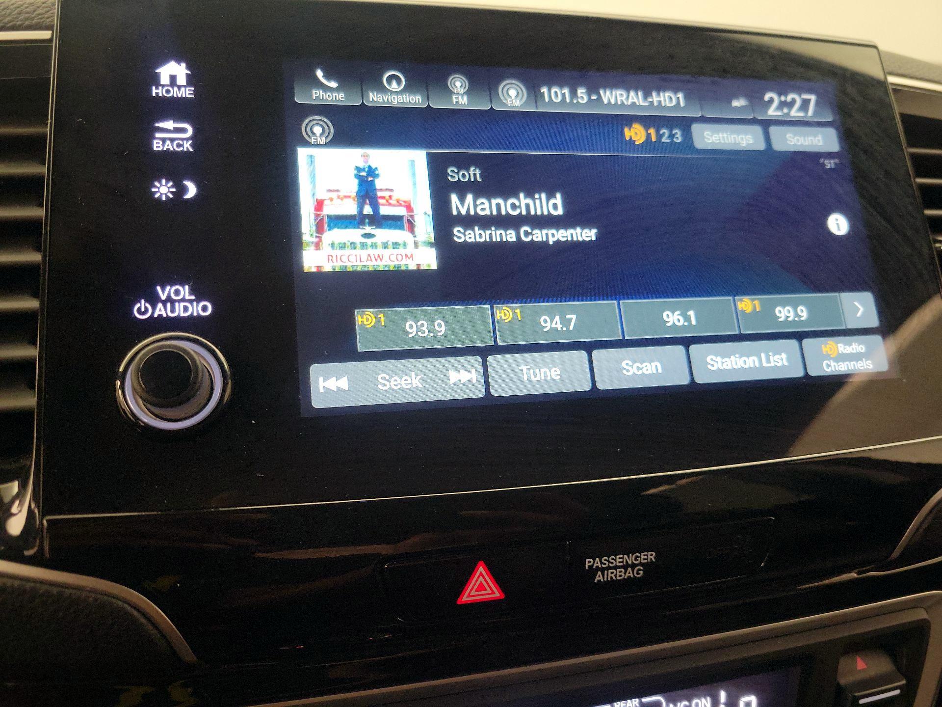 Thumbnail: 2020 Honda Pilot - 15