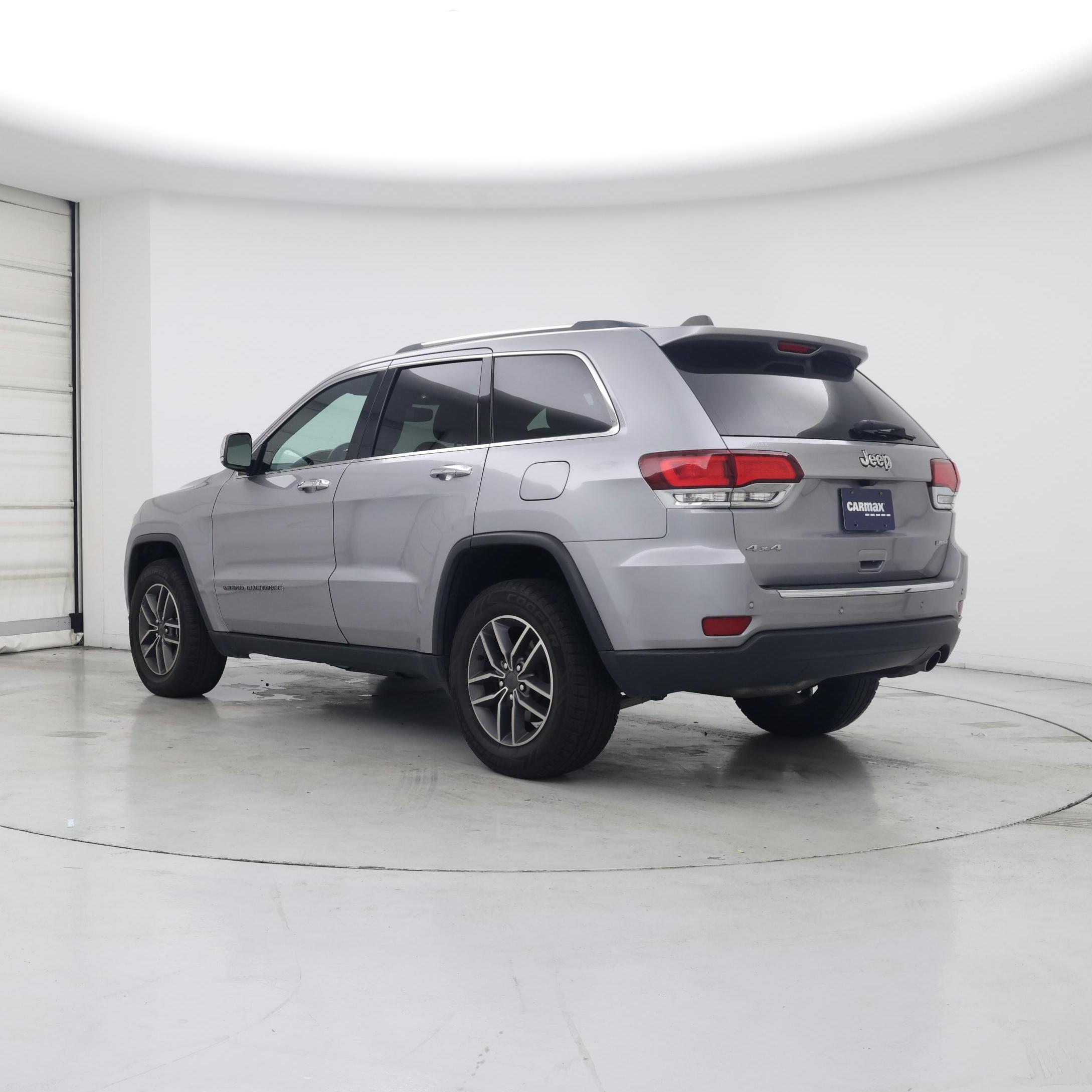 Thumbnail: 2020 Jeep Grand Cherokee - 2