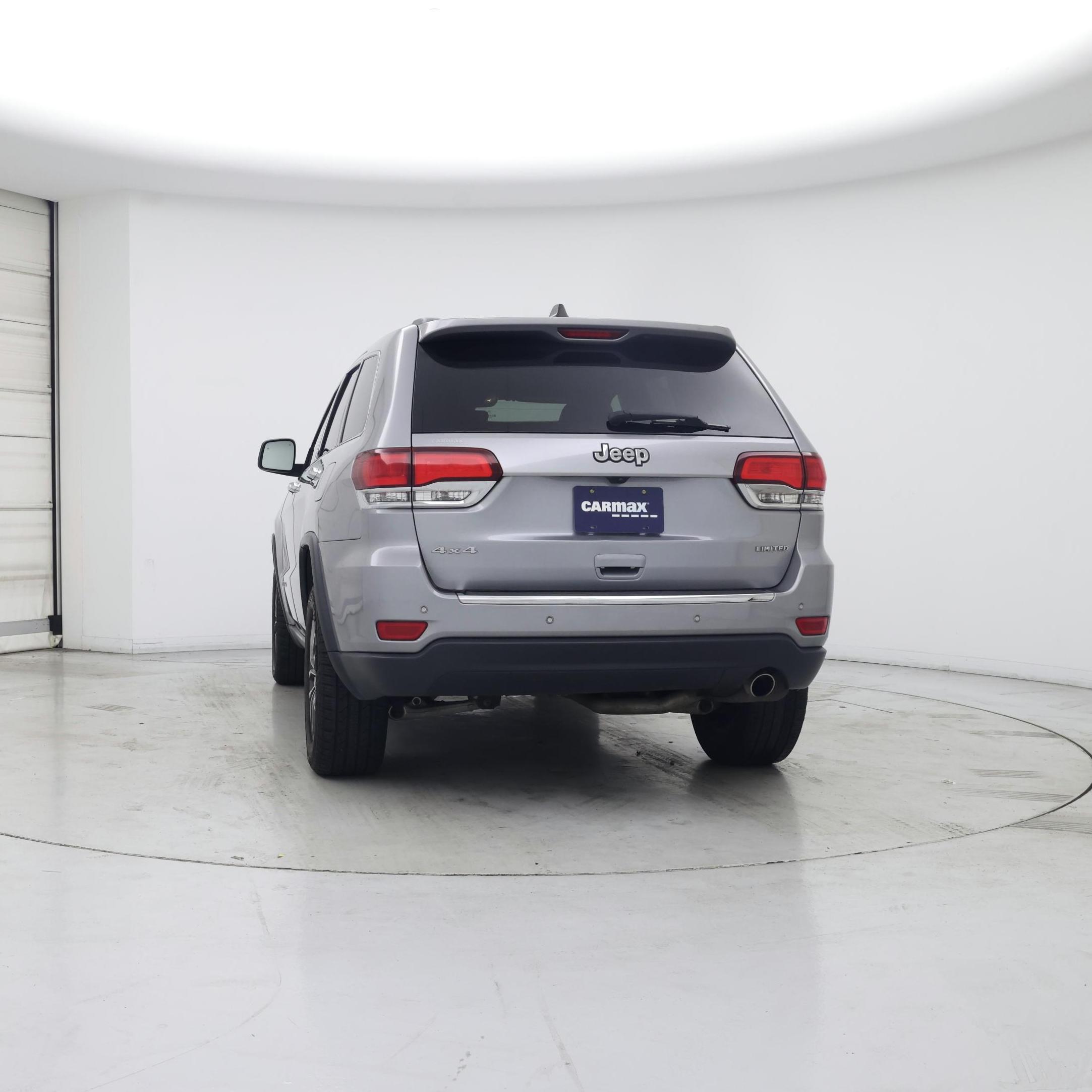 Thumbnail: 2020 Jeep Grand Cherokee - 6