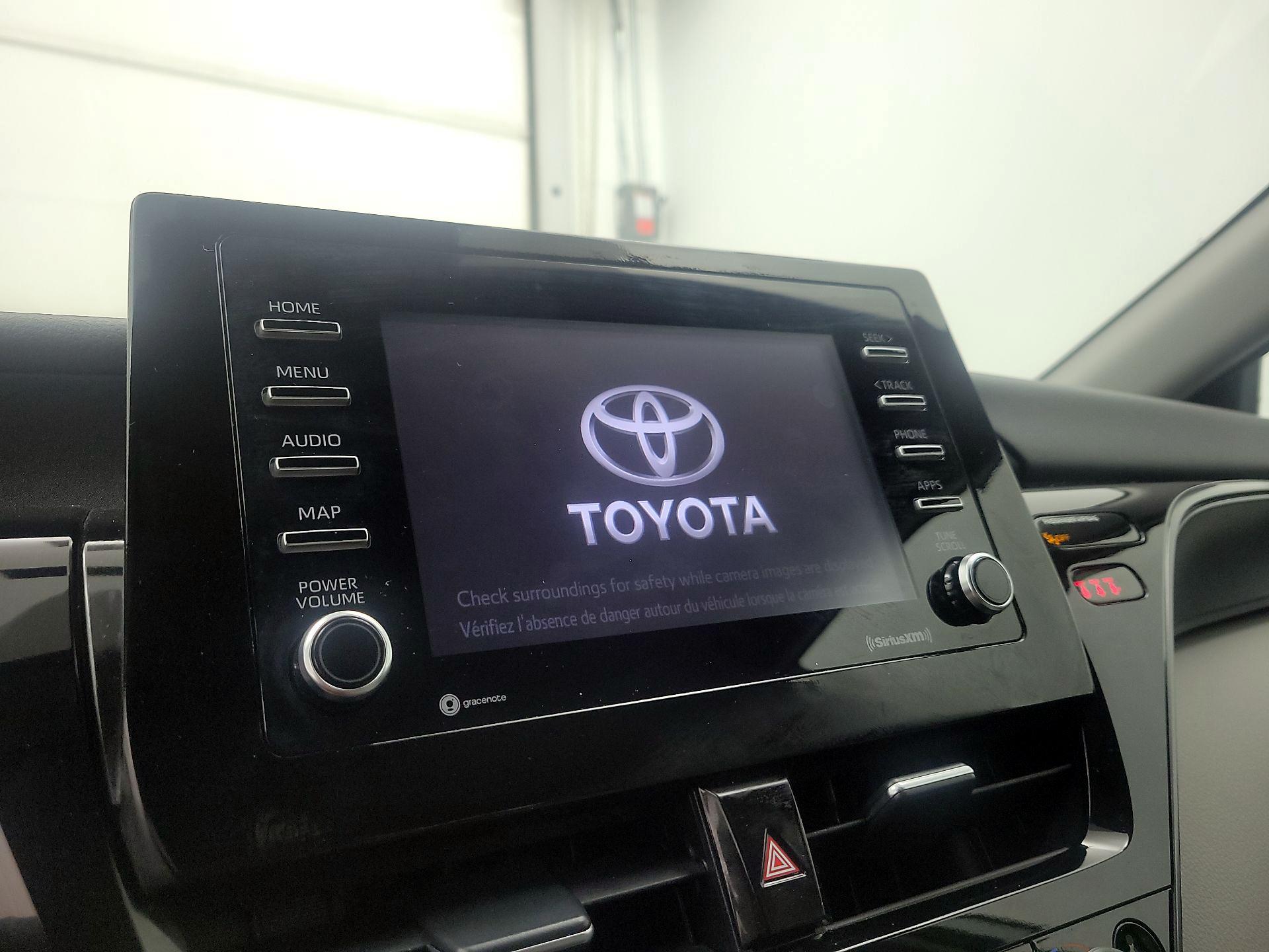 Thumbnail: 2022 Toyota Camry - 15