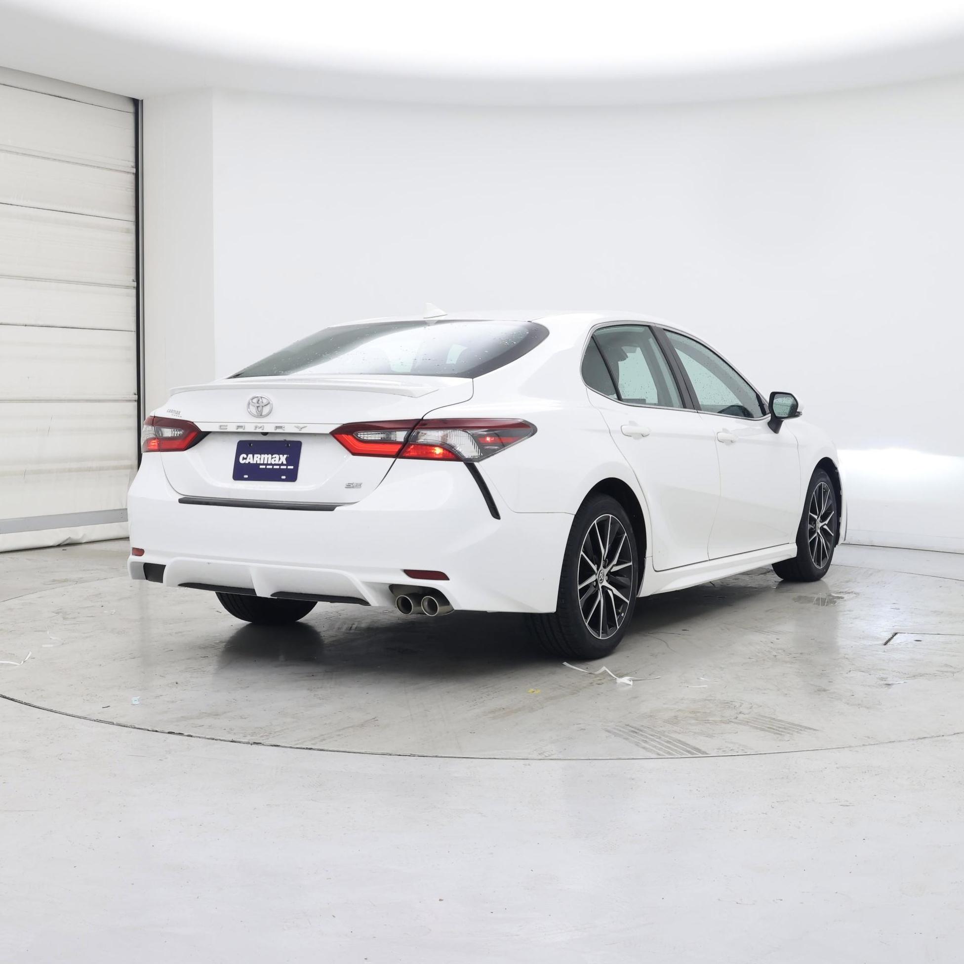 Thumbnail: 2023 Toyota Camry - 8