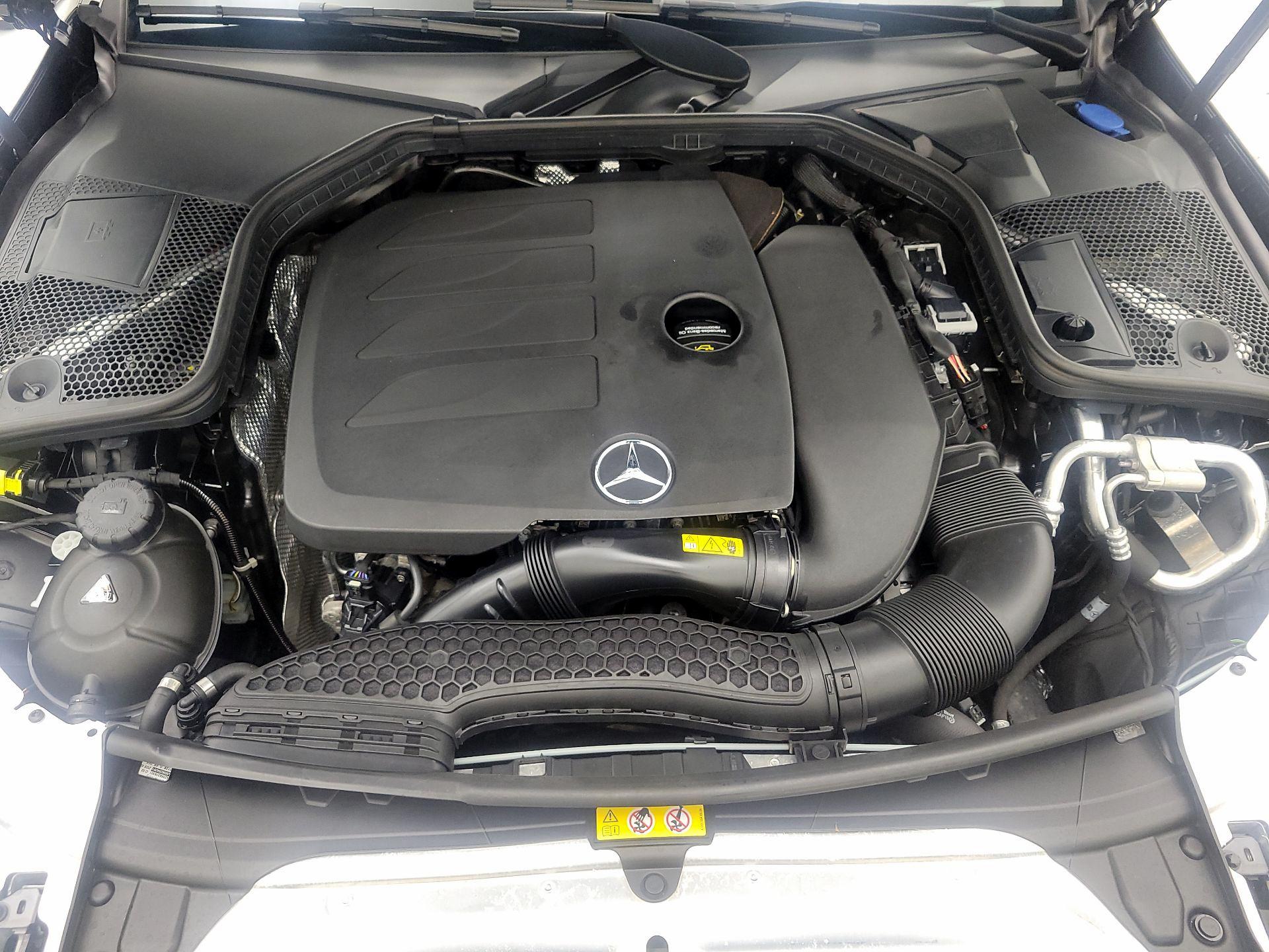 Thumbnail: 2023 Mercedes-Benz C-Class - 20