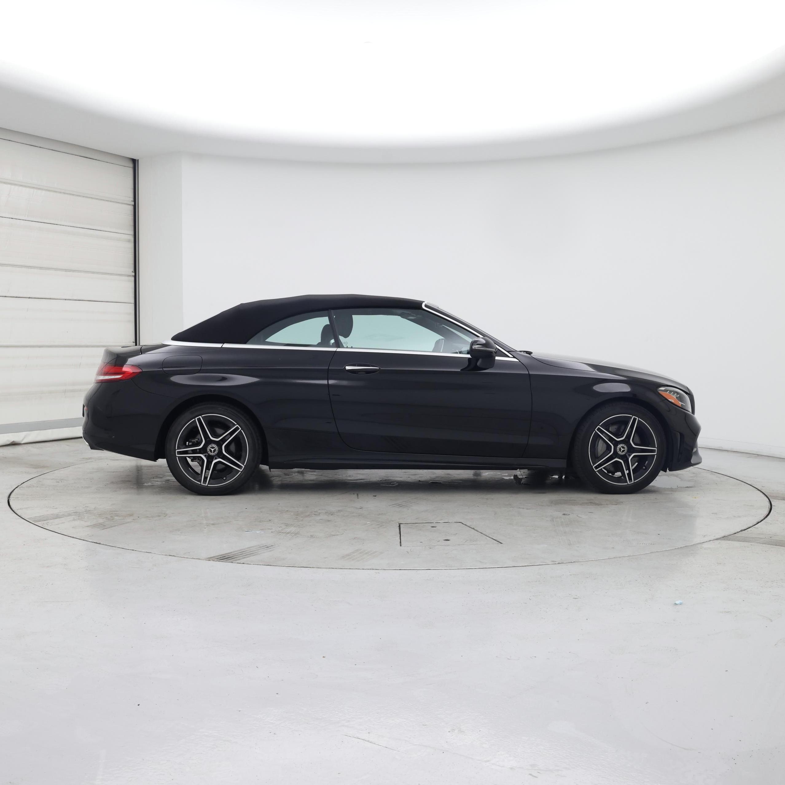 Thumbnail: 2023 Mercedes-Benz C-Class - 7