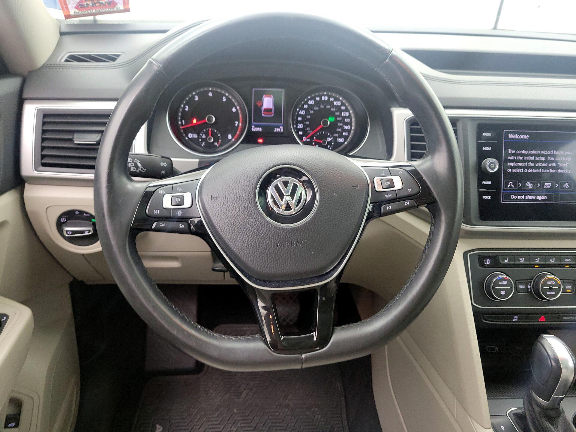 Thumbnail: 2019 Volkswagen Atlas - 10