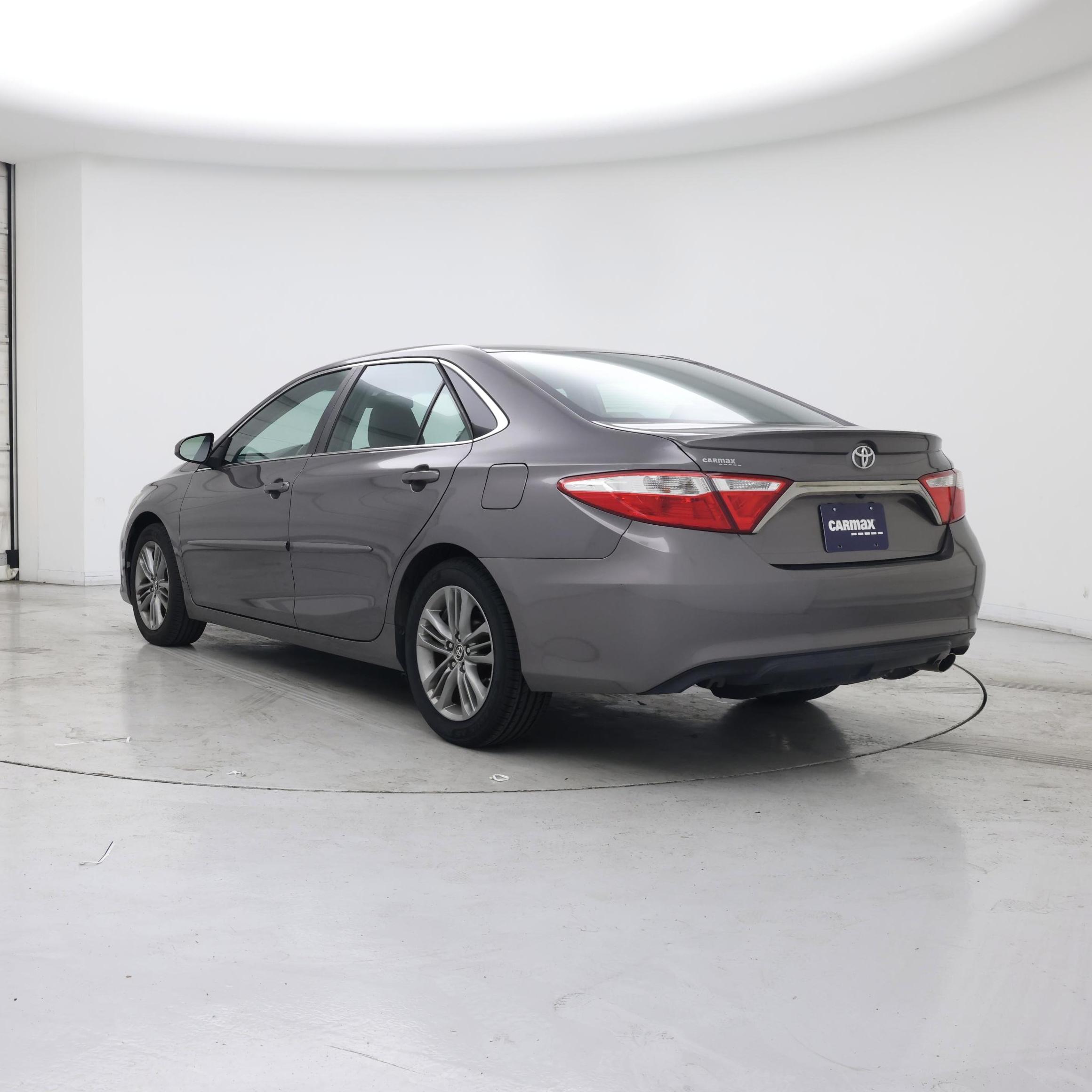 Thumbnail: 2016 Toyota Camry - 2