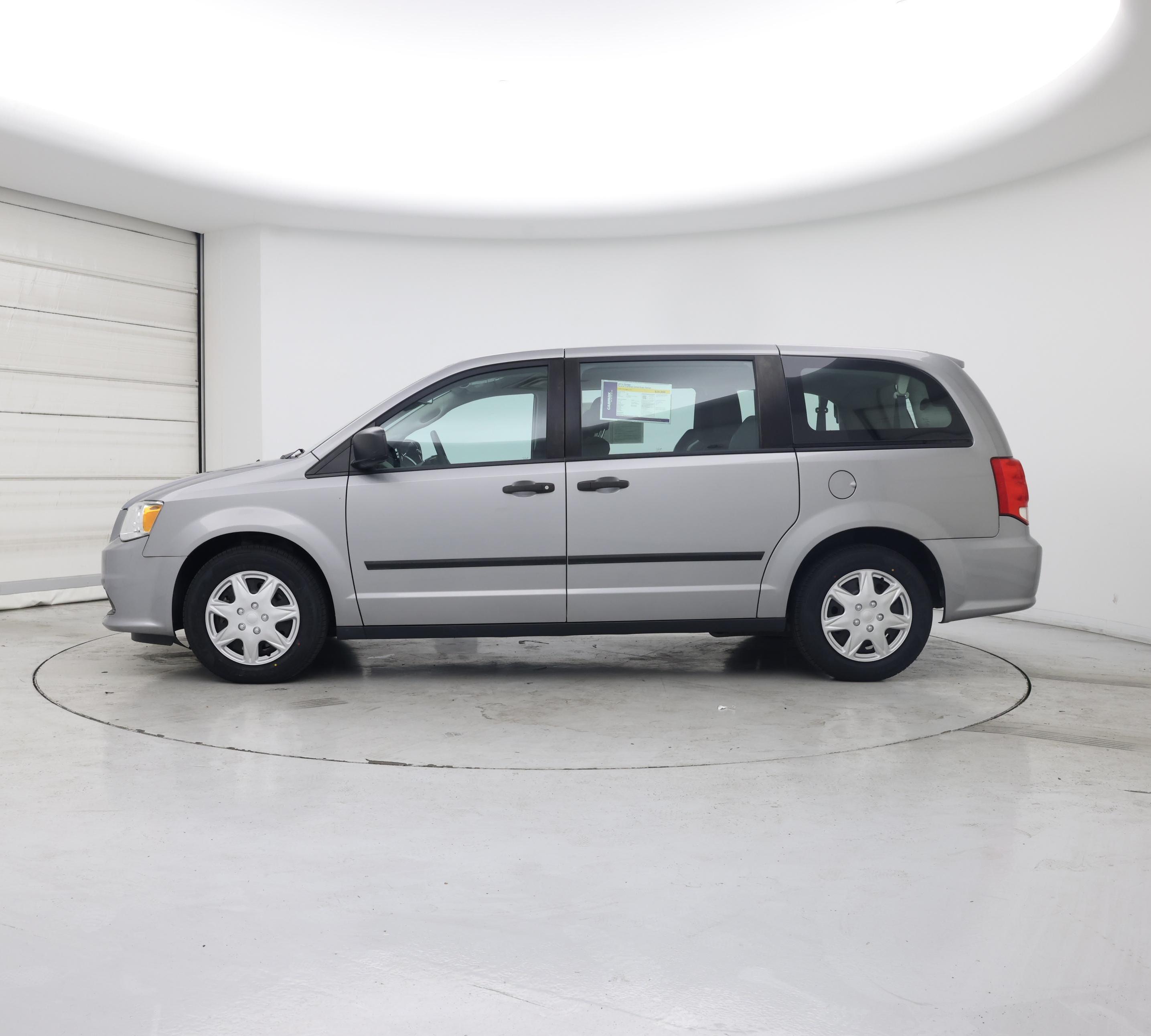 Thumbnail: 2016 Dodge Grand Caravan - 3