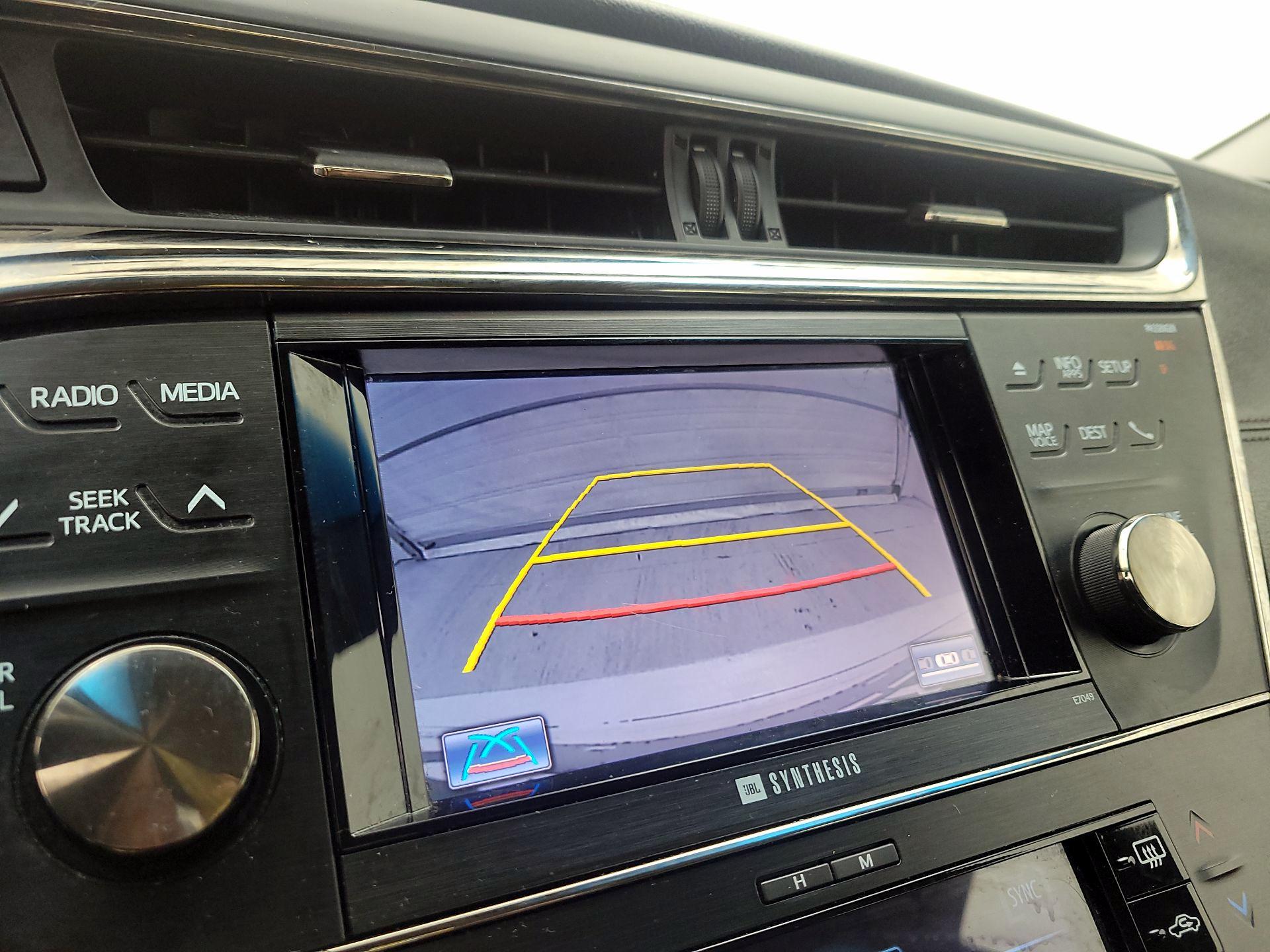 Thumbnail: 2014 Toyota Avalon - 15