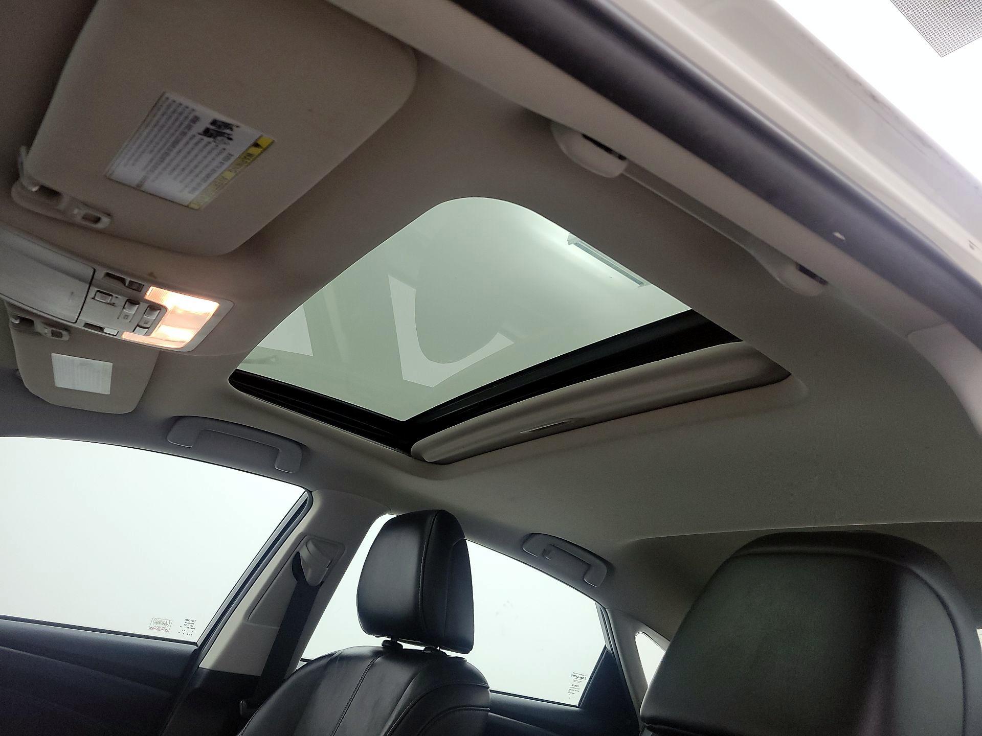 Thumbnail: 2014 Toyota Avalon - 20