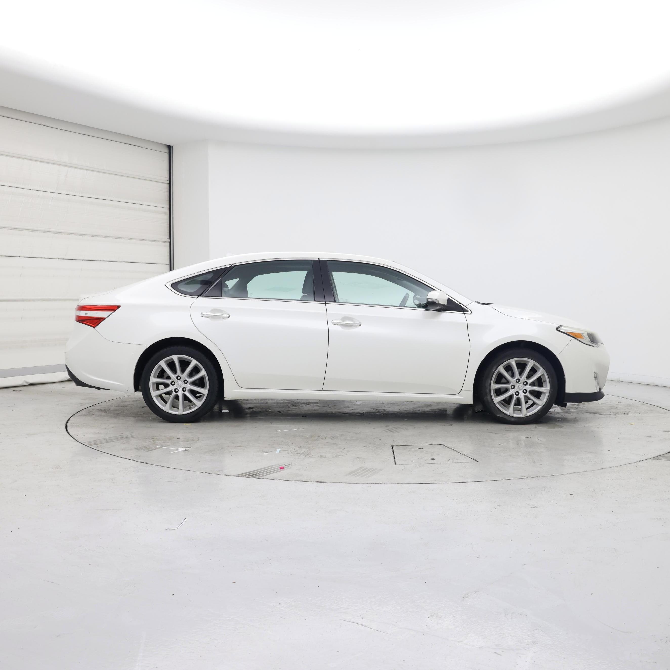 Thumbnail: 2014 Toyota Avalon - 7