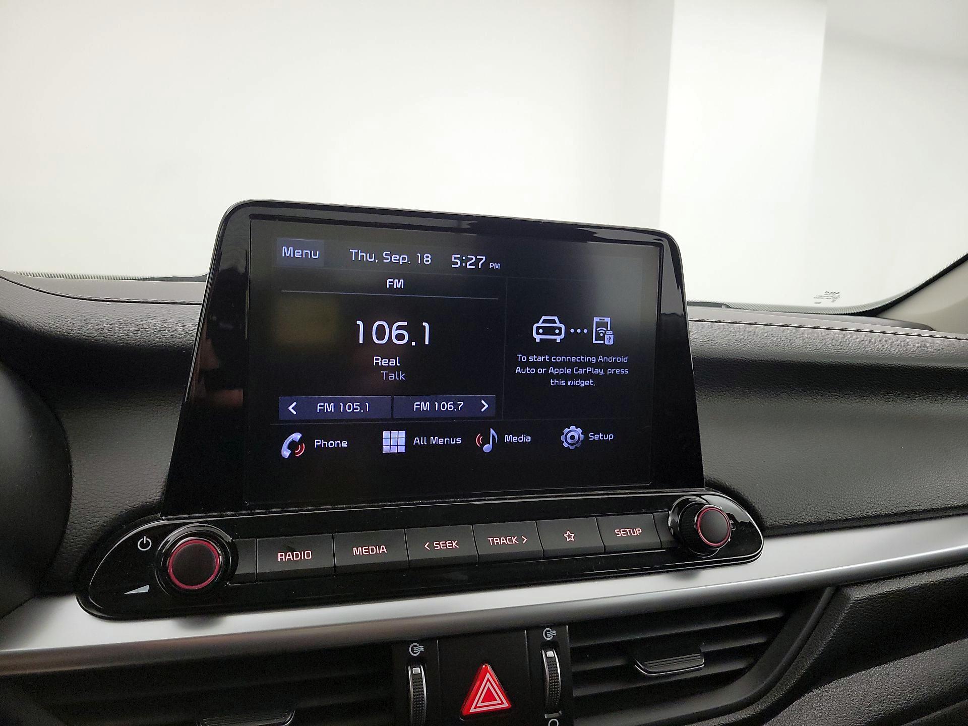 Thumbnail: 2022 Kia Forte - 15