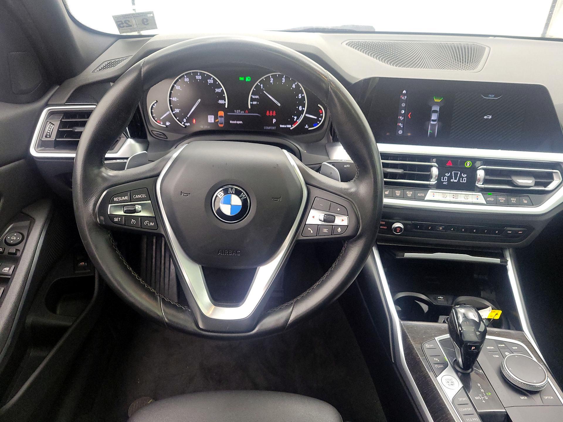 Thumbnail: 2020 BMW 3 Series - 10