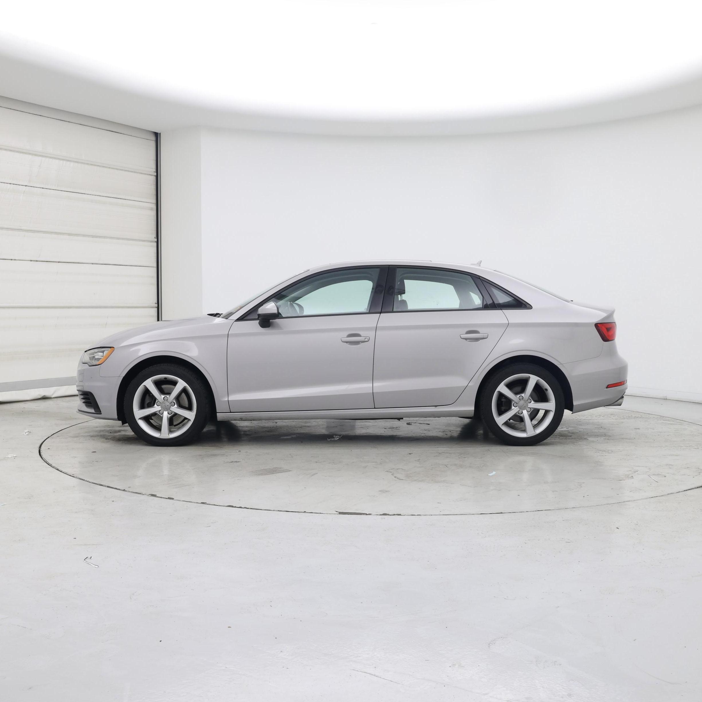 Thumbnail: 2015 Audi A3 - 3