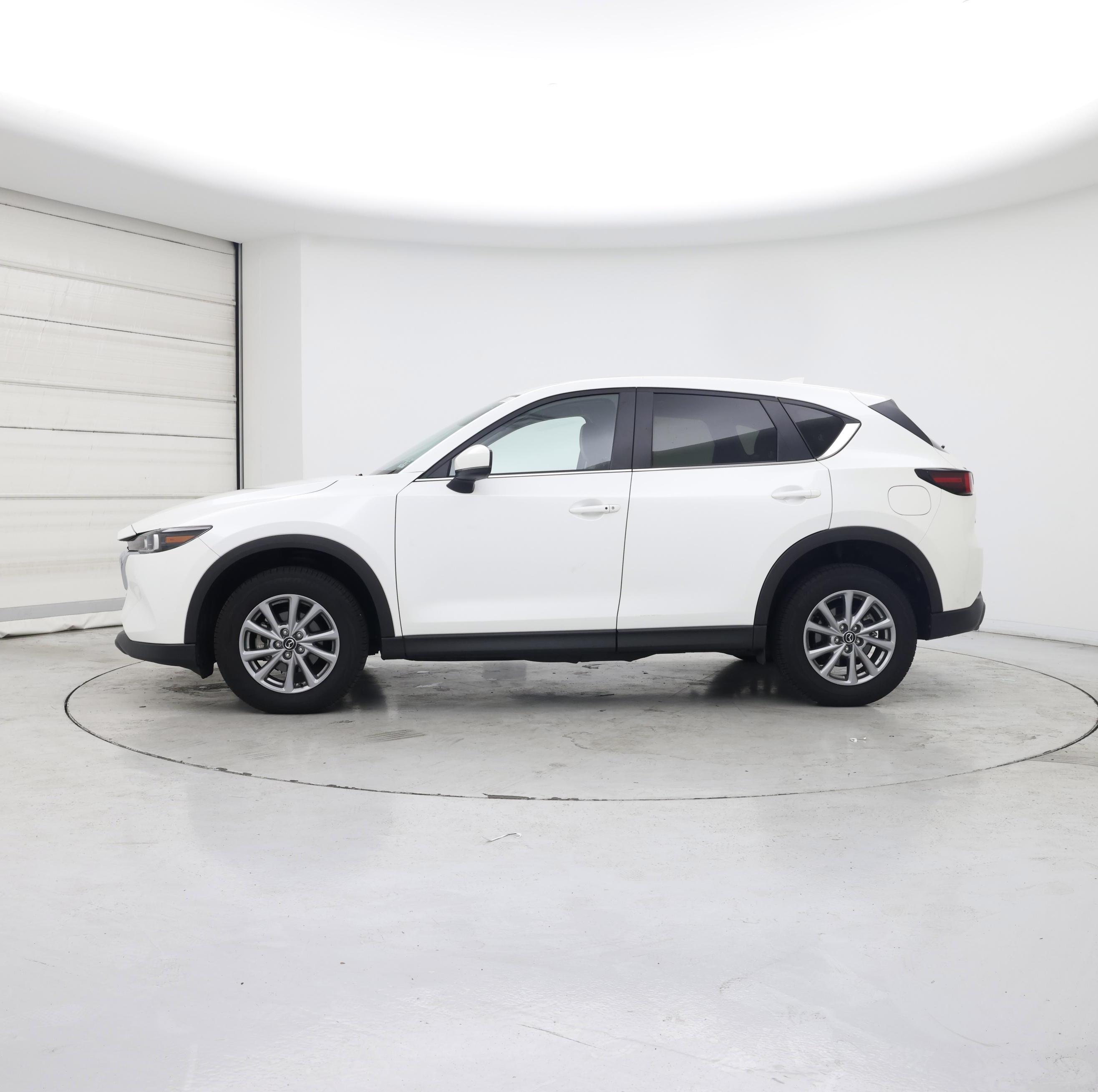 Thumbnail: 2022 Mazda CX-5 - 3