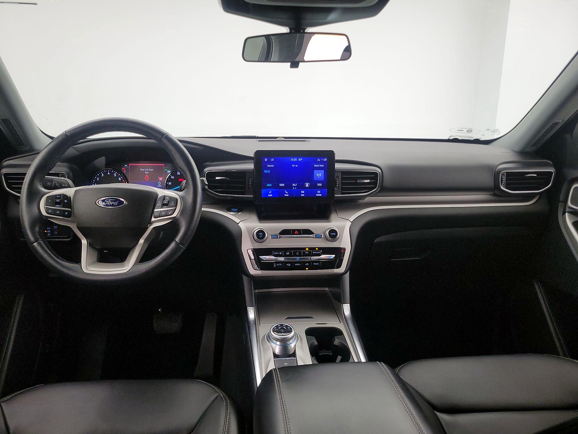 Thumbnail: 2022 Ford Explorer - 9