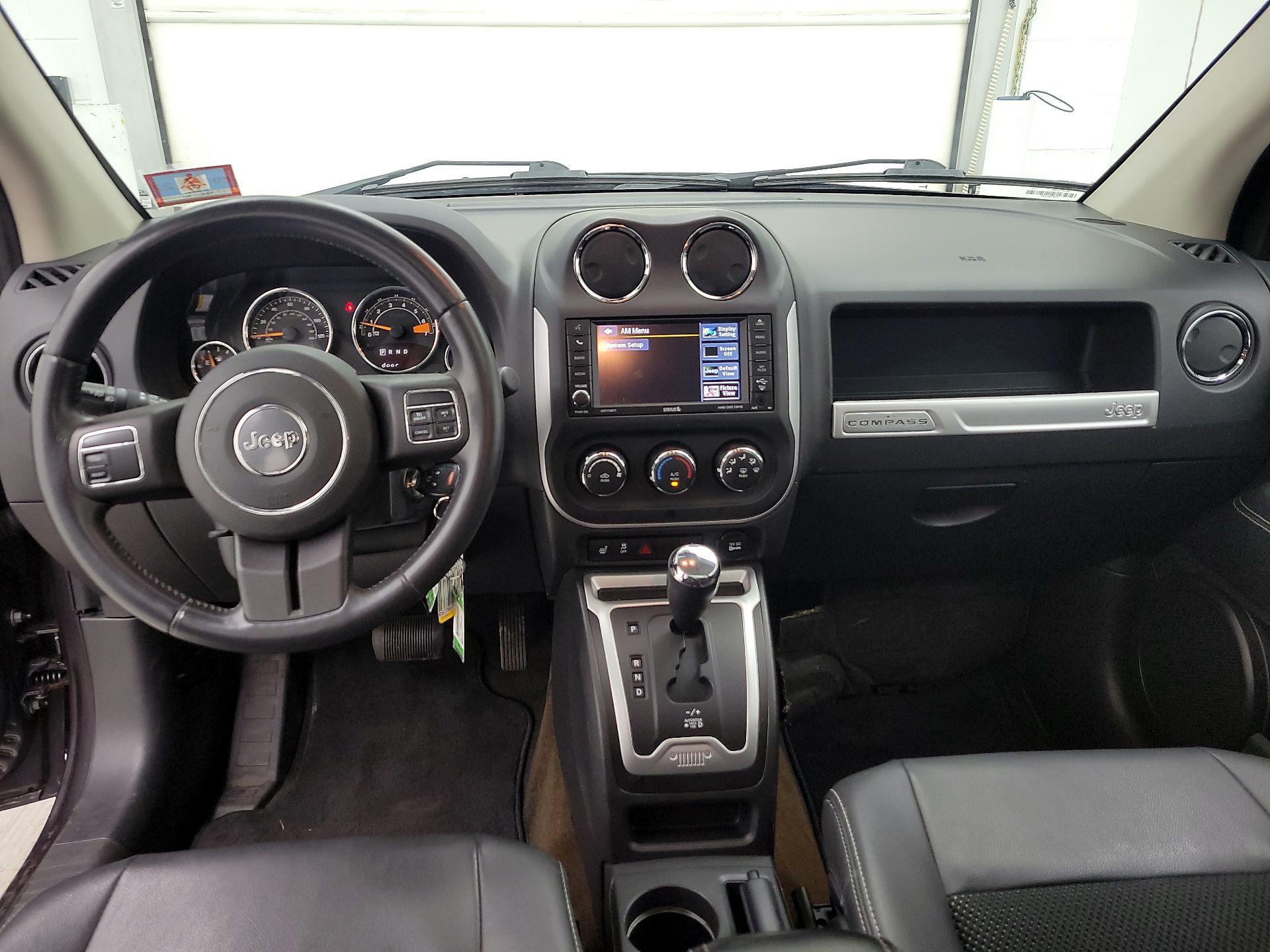 Thumbnail: 2014 Jeep Compass - 9
