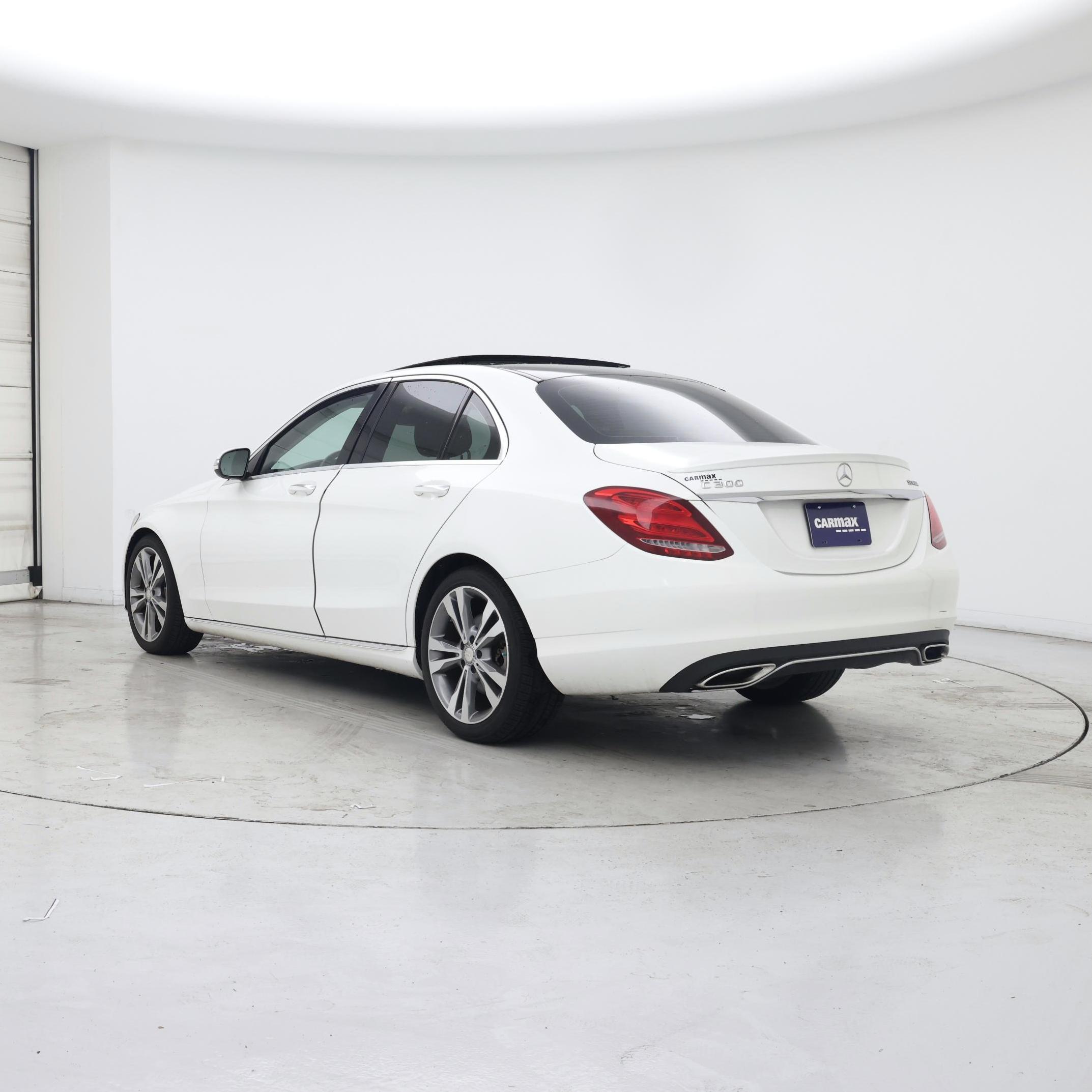 Thumbnail: 2015 Mercedes-Benz C-Class - 2