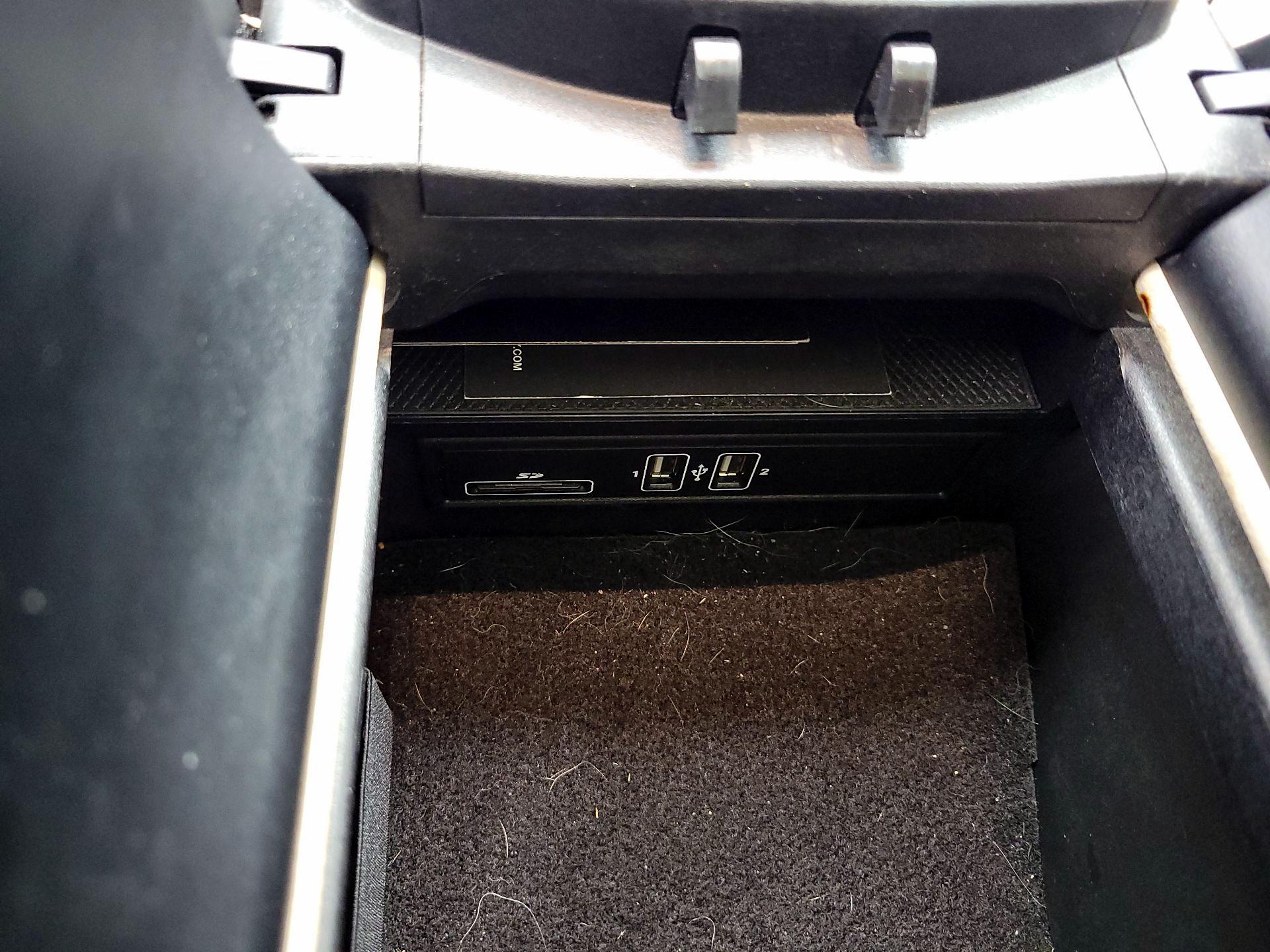 Thumbnail: 2015 Mercedes-Benz C-Class - 19