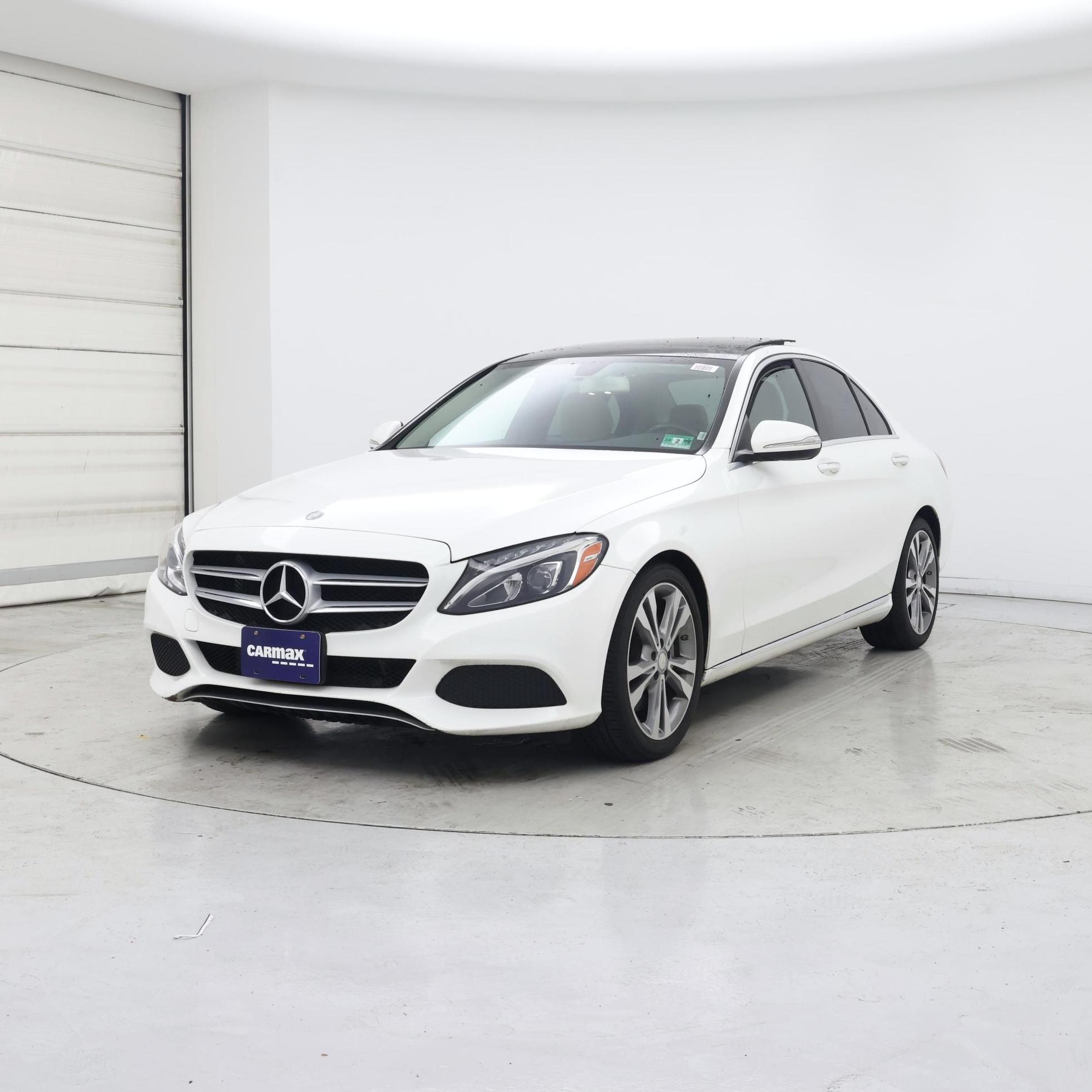 Thumbnail: 2015 Mercedes-Benz C-Class - 4