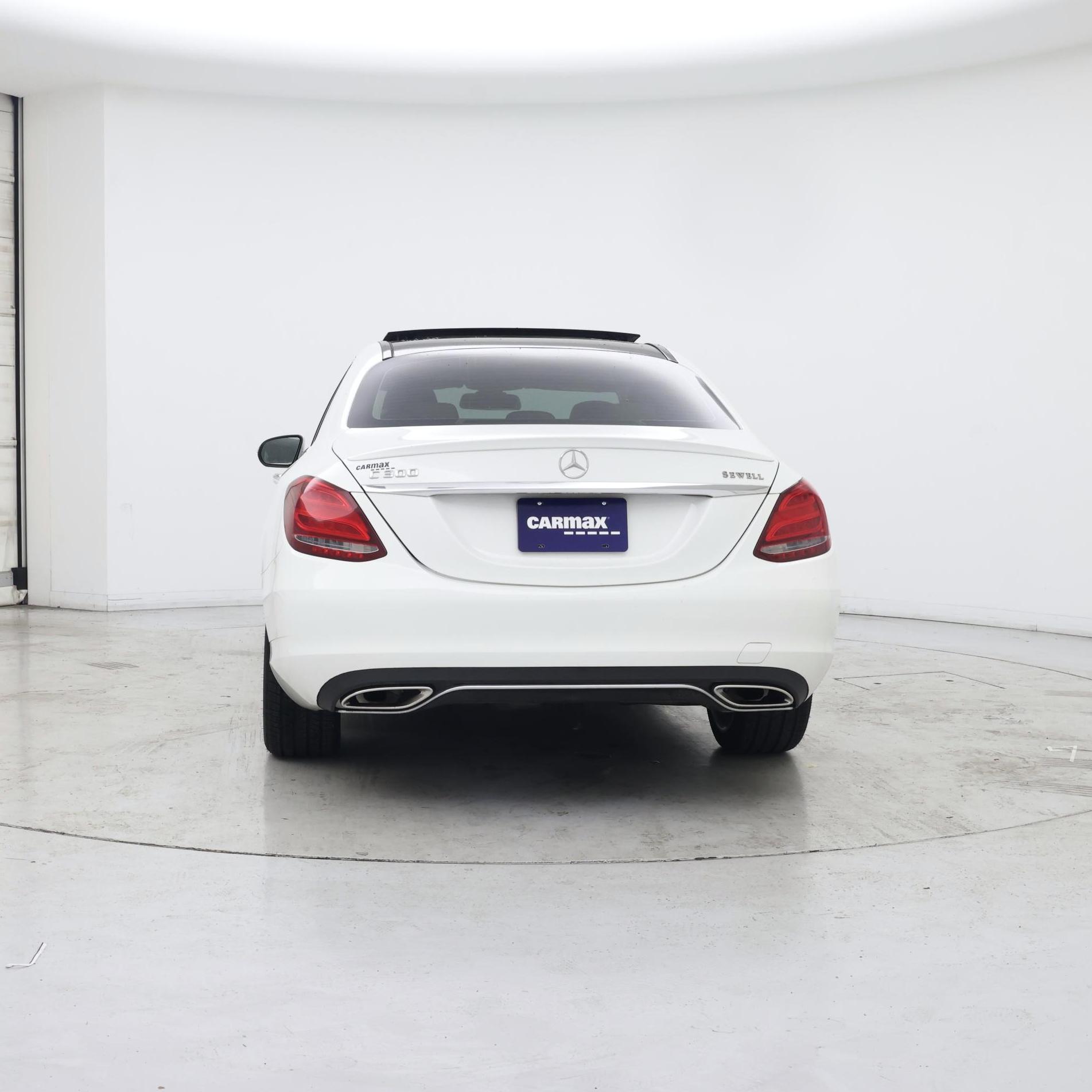 Thumbnail: 2015 Mercedes-Benz C-Class - 6