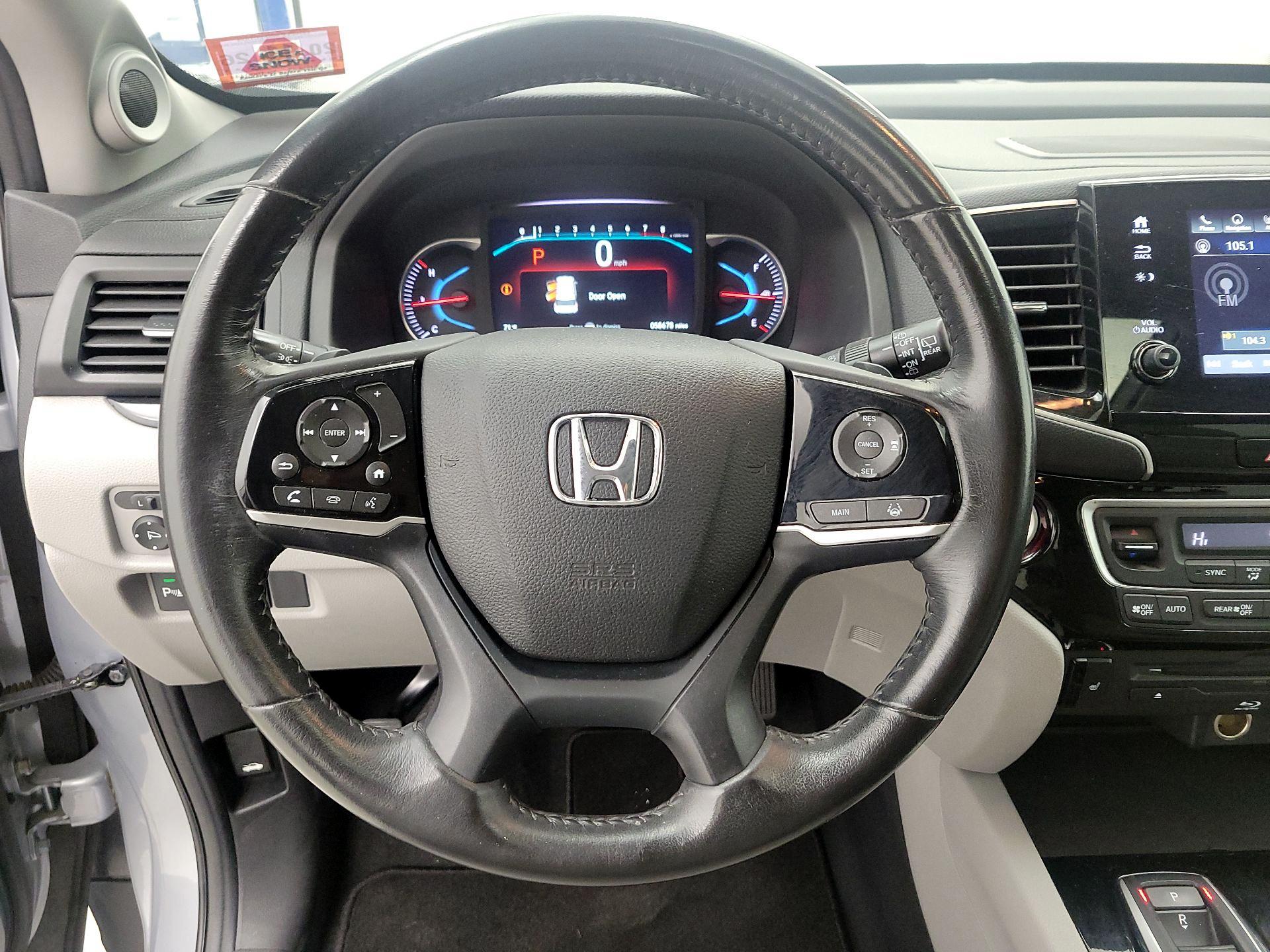 Thumbnail: 2019 Honda Pilot - 10