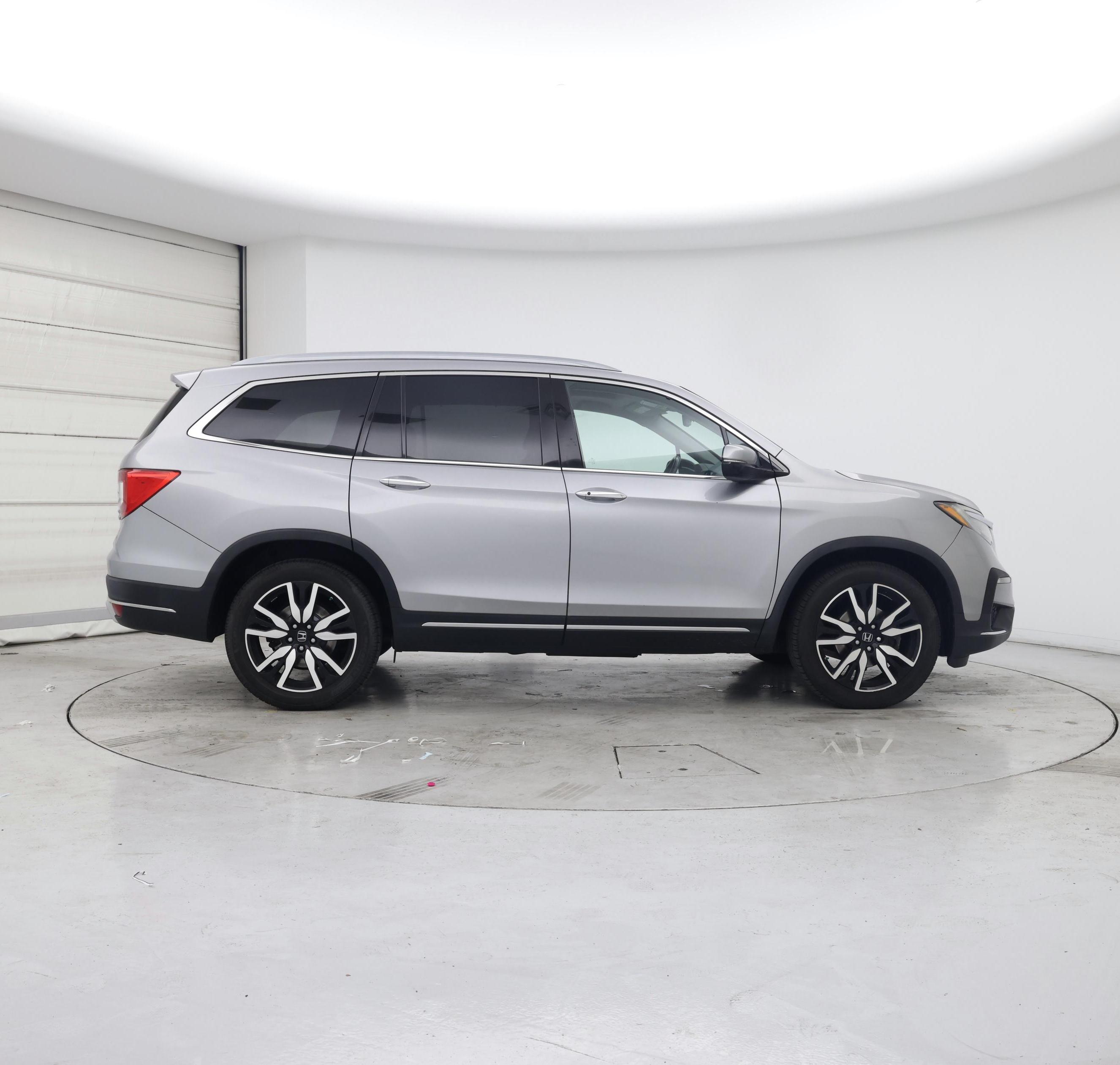 Thumbnail: 2019 Honda Pilot - 7