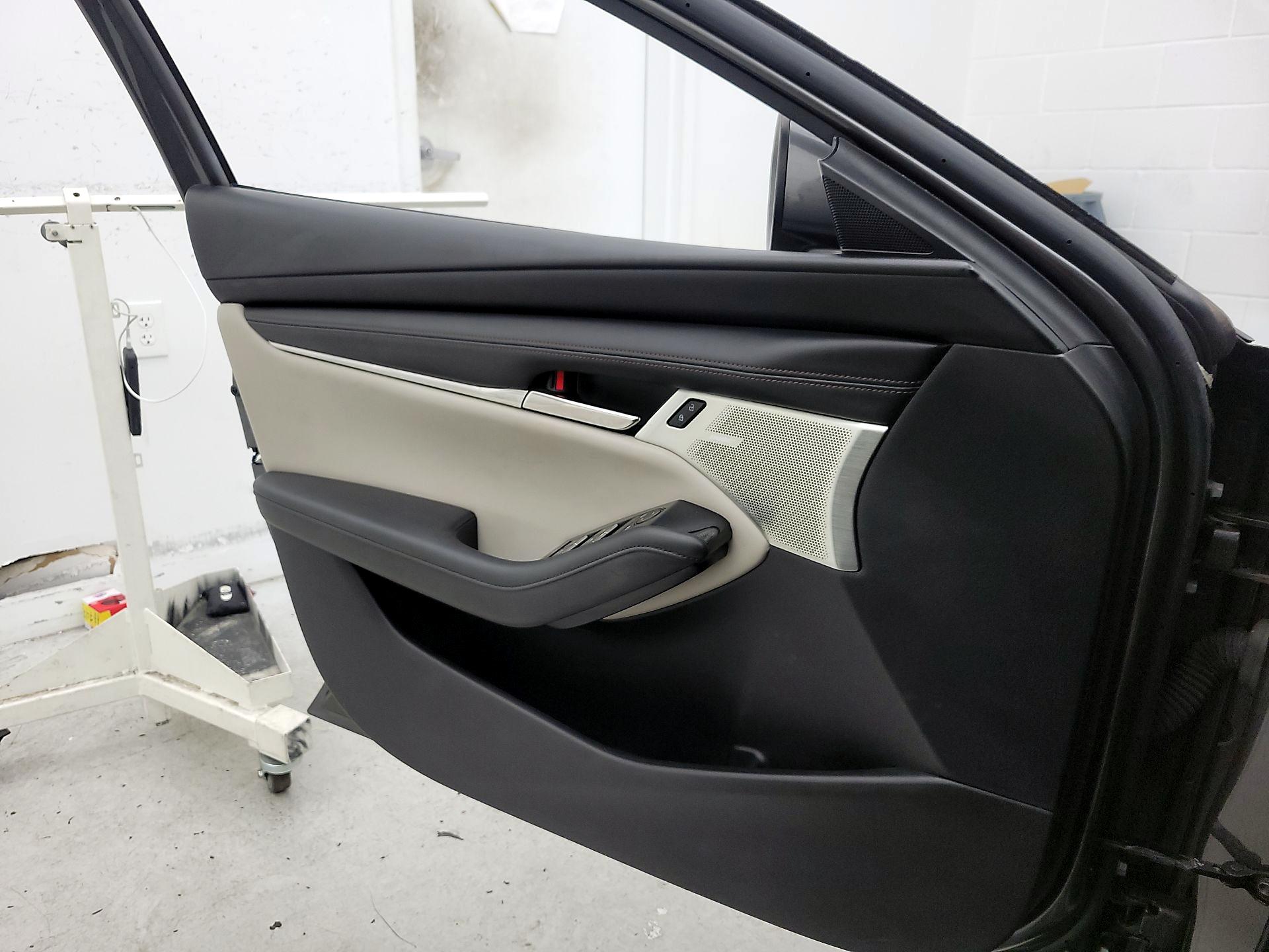 Thumbnail: 2019 Mazda Mazda3 - 12