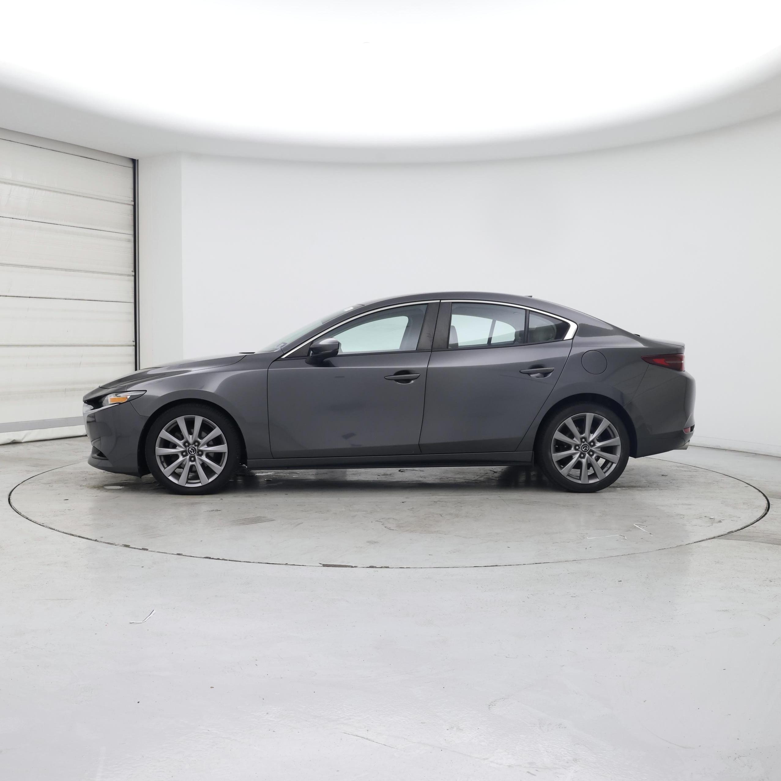 Thumbnail: 2019 Mazda Mazda3 - 3