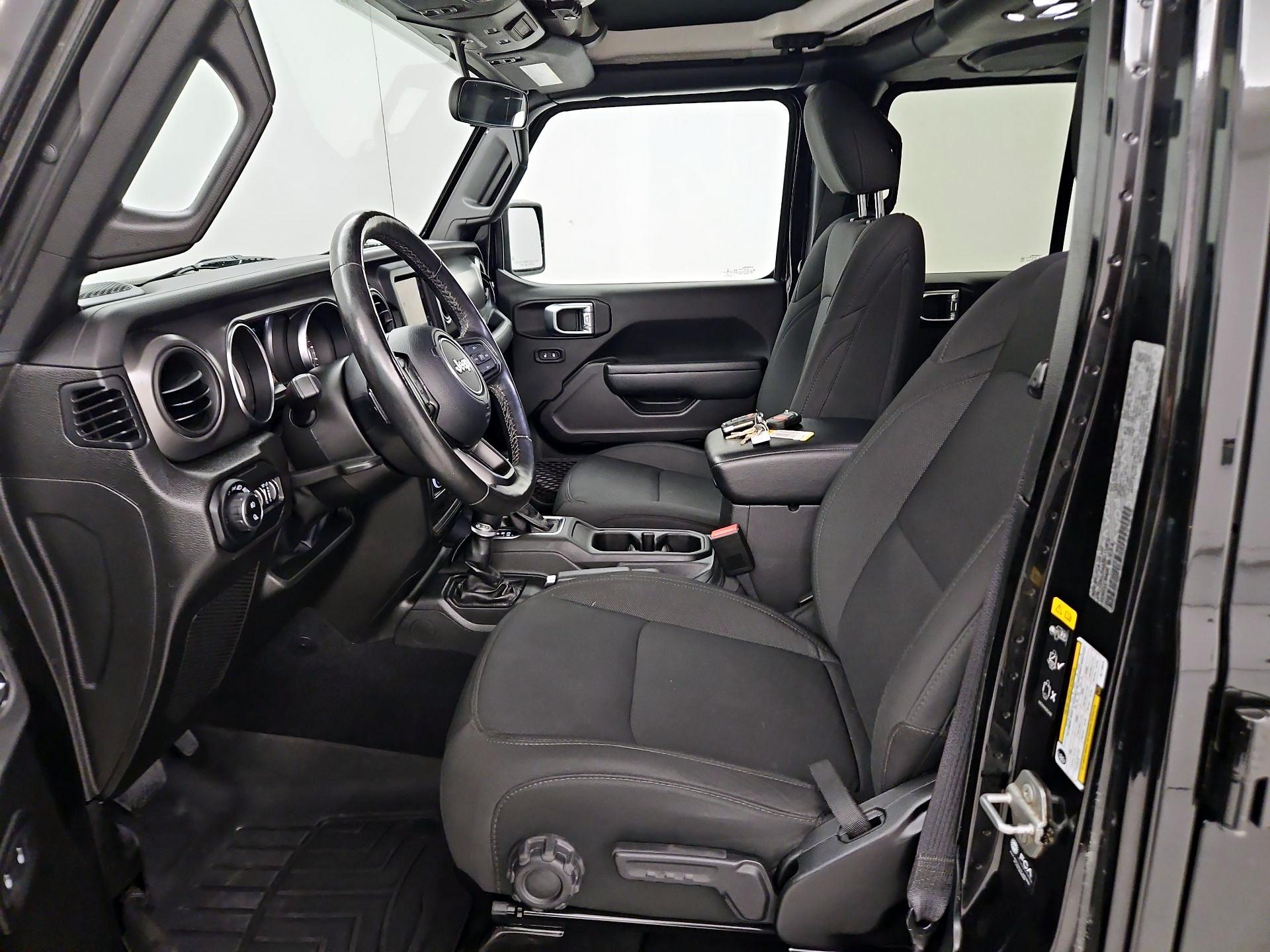 Thumbnail: 2022 Jeep Gladiator - 11